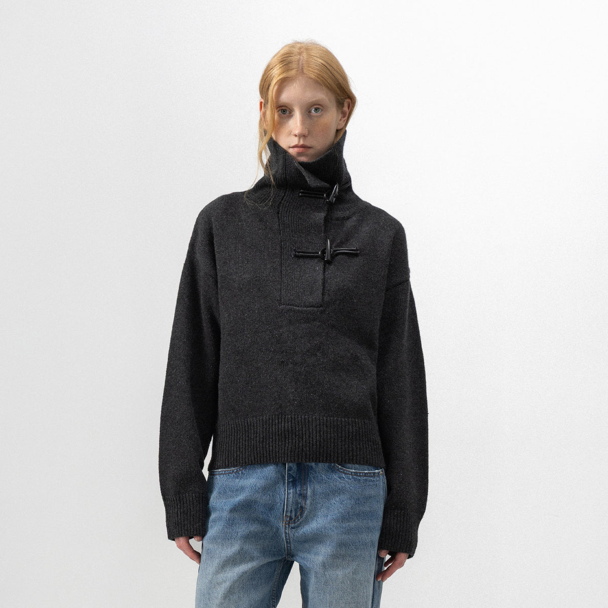CUBIC Toggle High-Neck Knit Sweater-3