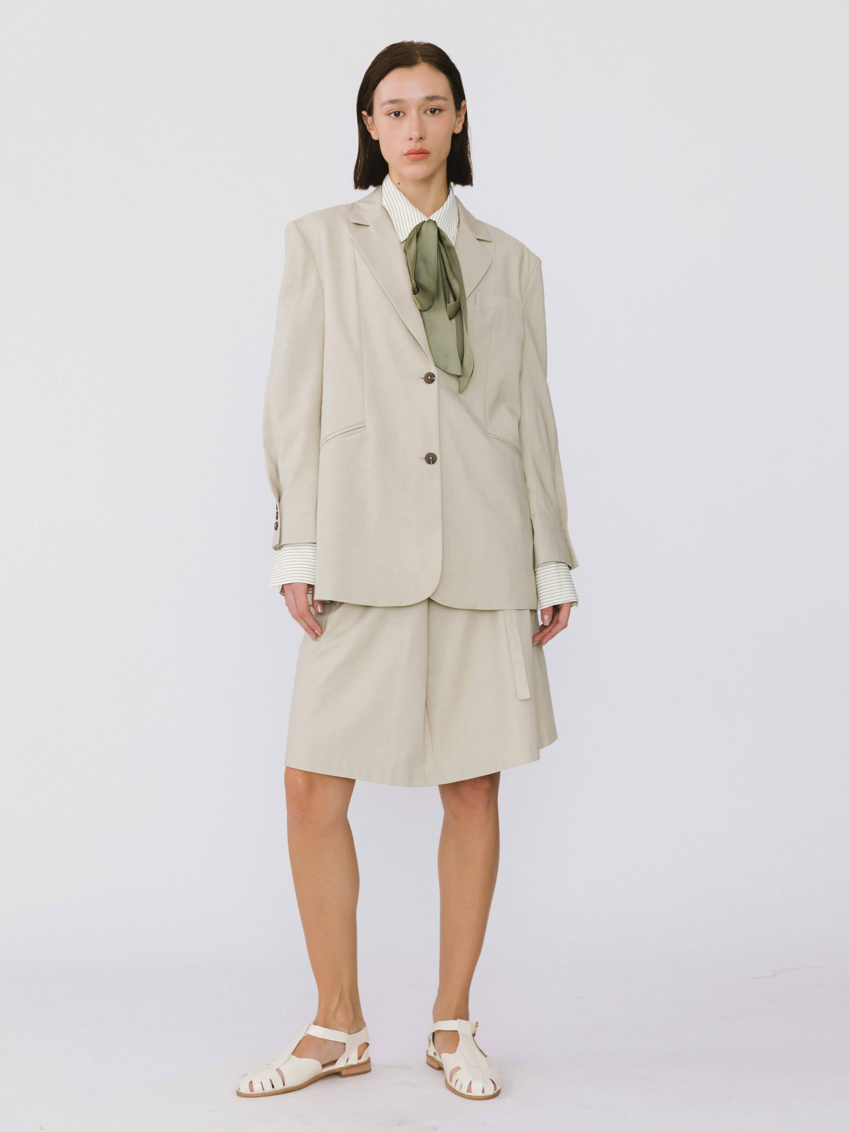 Oversized Shoulder Single Breasted Blazer with Wool Blend-3