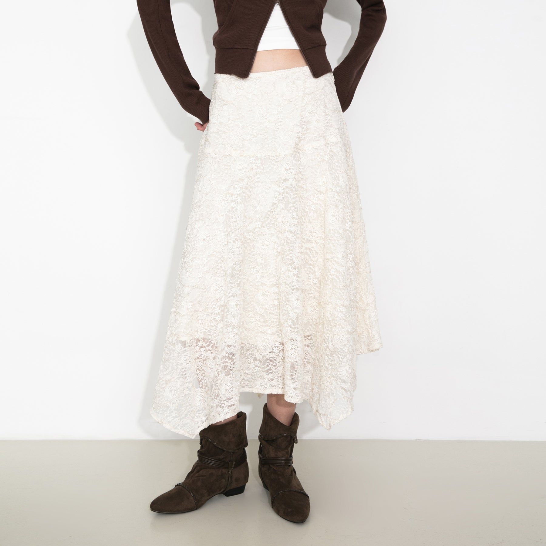 Asymmetrical Lace-Embroidered Skirt-3