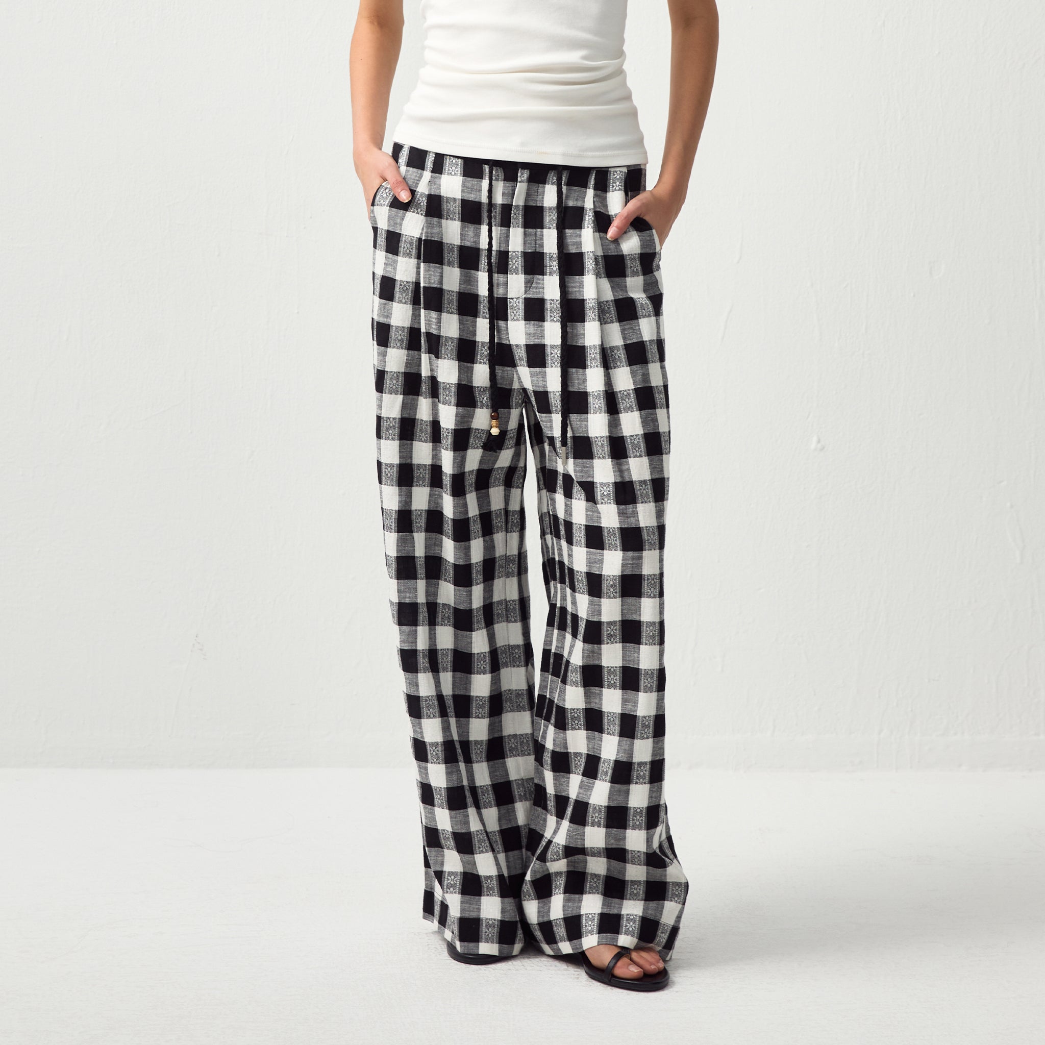 CUBIC Drapey Check Wide-Leg Trousers-4