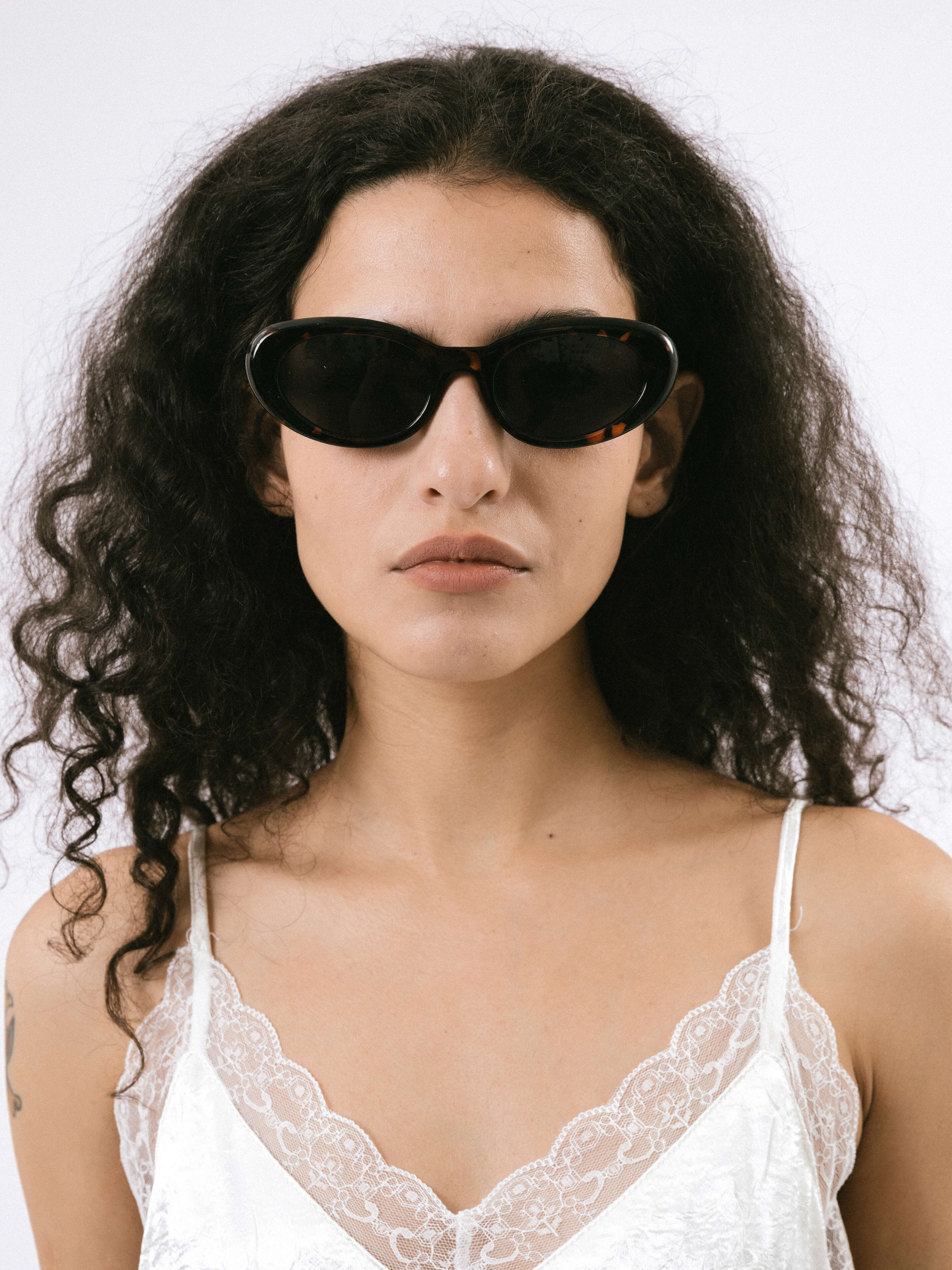Cat-Eye Sunglasses-4