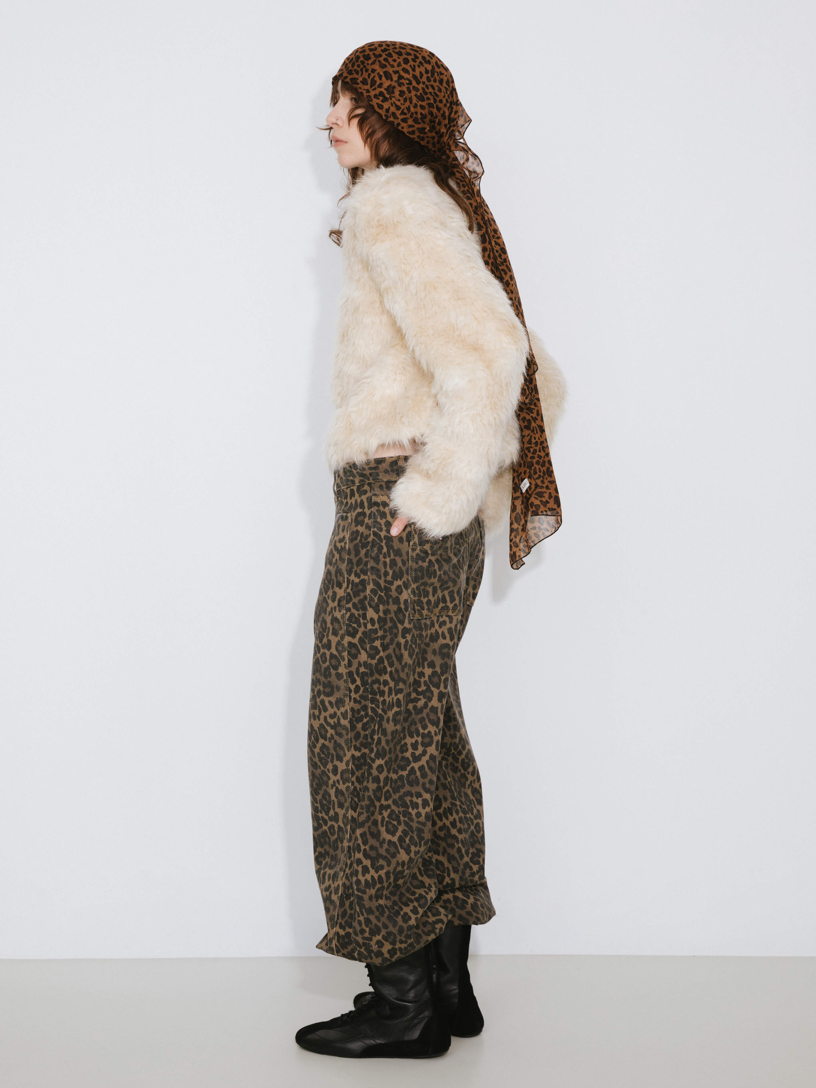 Zip Up Cropped Teddy Coat-3