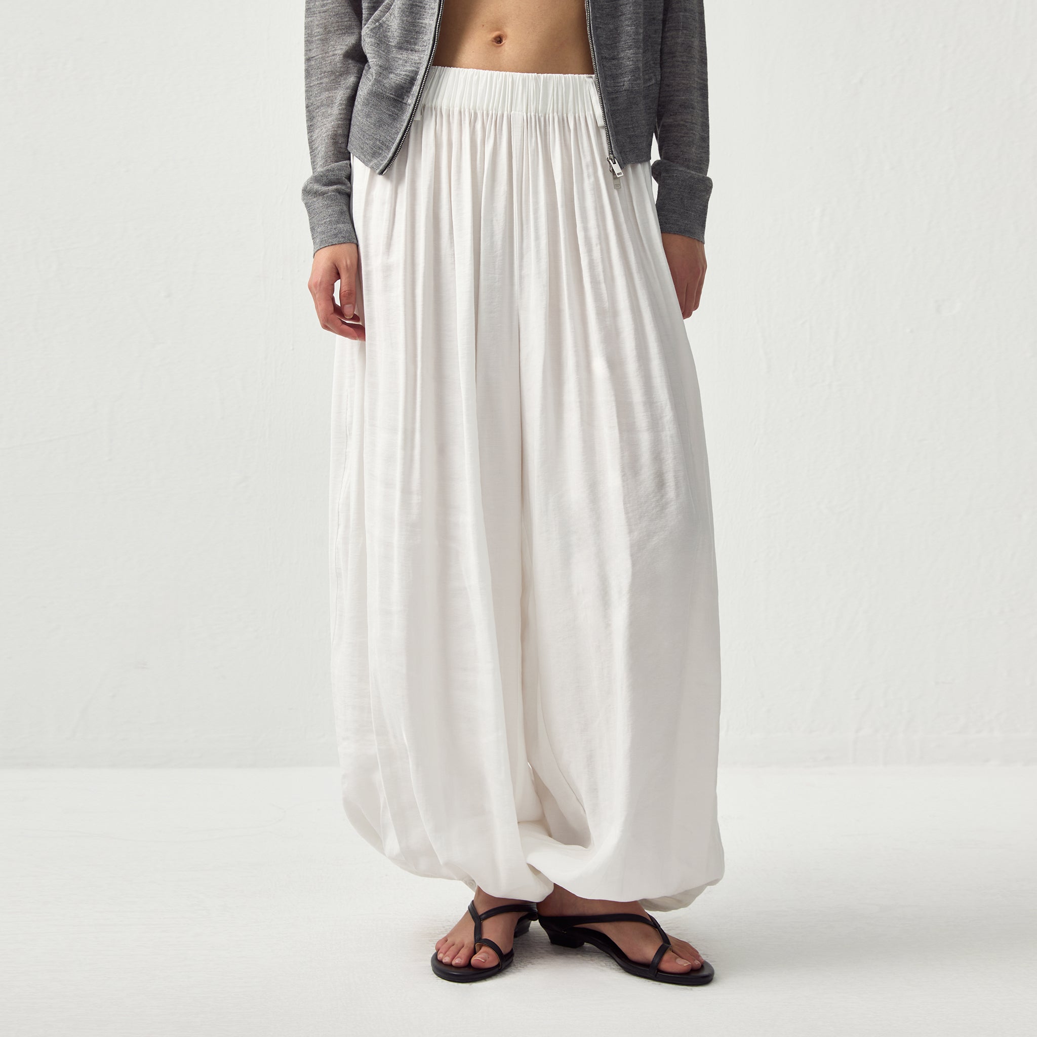 CUBIC Pleated Lantern Pants-3