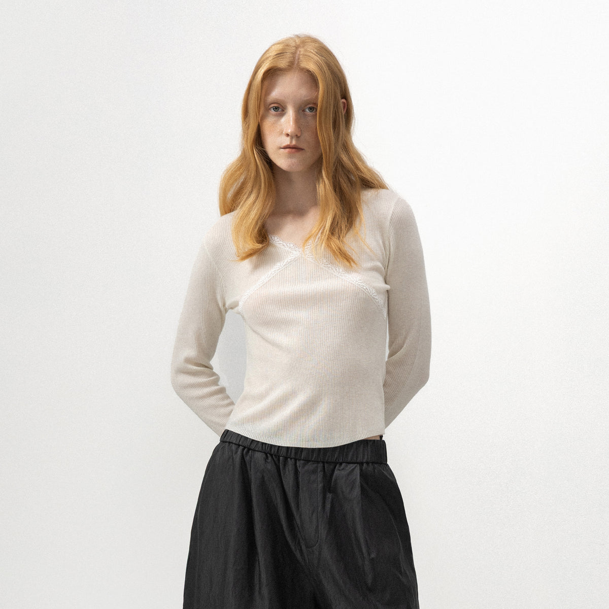 CUBIC Lace-Trim Ribbed Fitted Top-3
