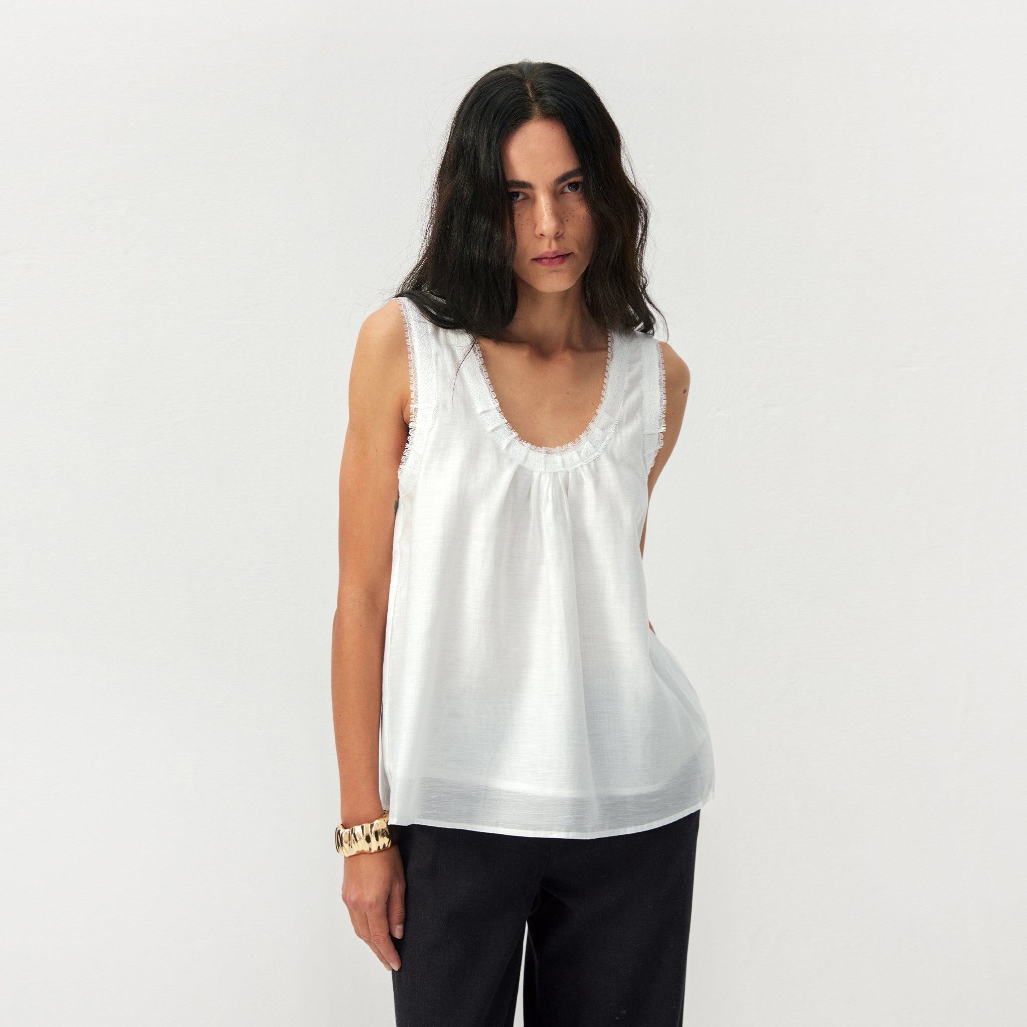 CUBIC Lace Trim Scoop Neck Sleeveless Top-3