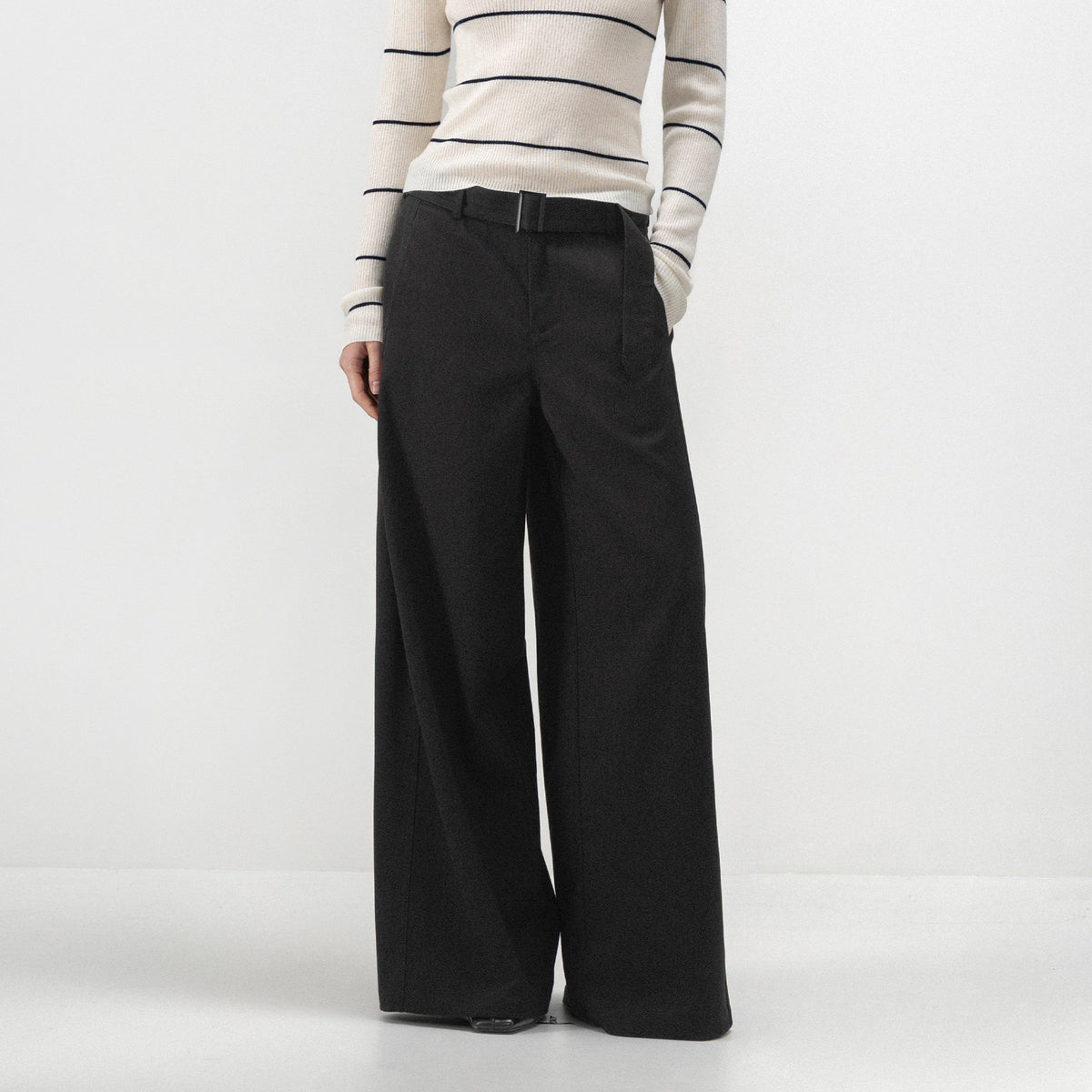 CUBIC Belted Wide-Leg Tailored Trousers-3