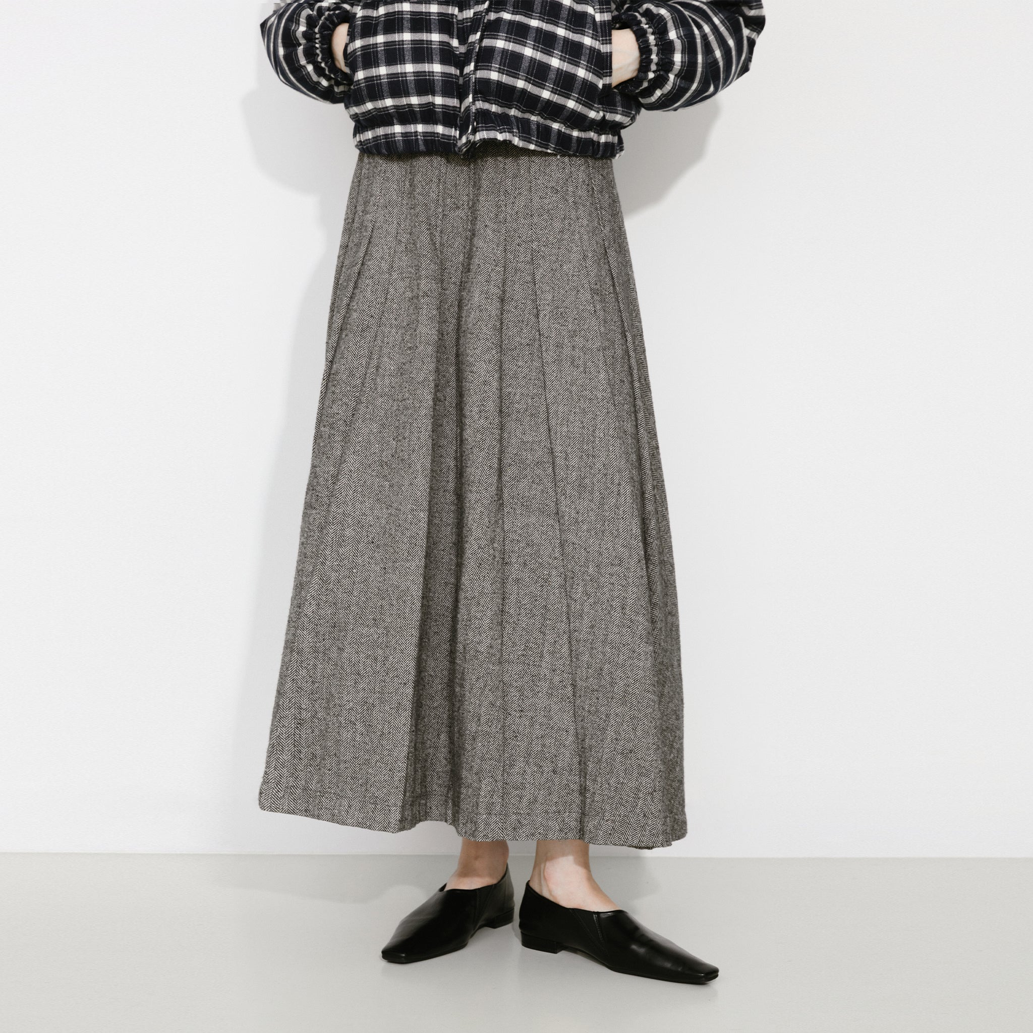 Gray Pleated Maxi Skirt-3