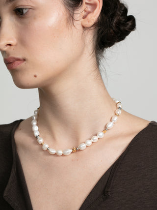 Adjustable and Shaped Pearl Necklace