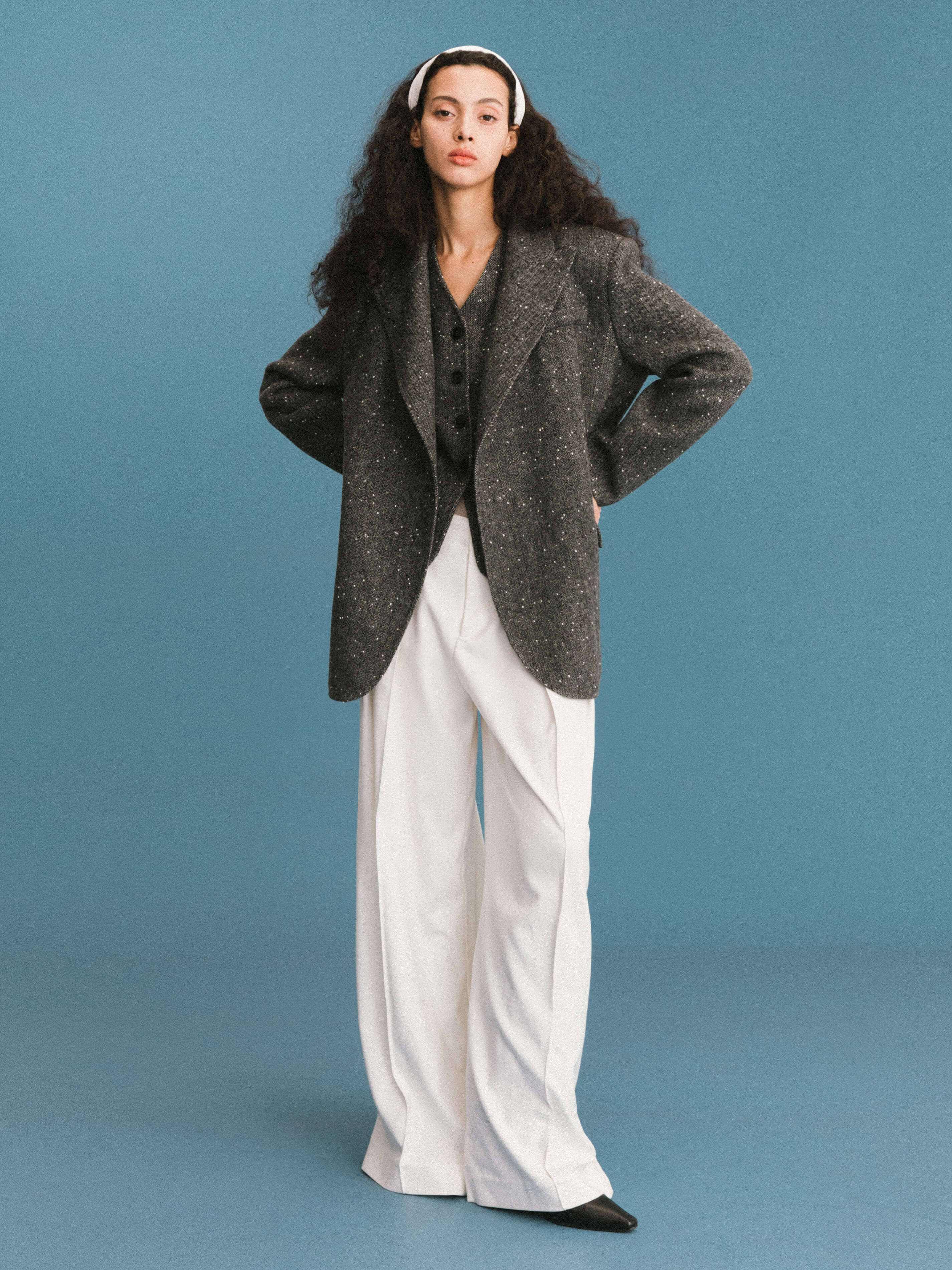 ONE BY CUBIC Pleated Wide Leg Wool Blend Trousers-4