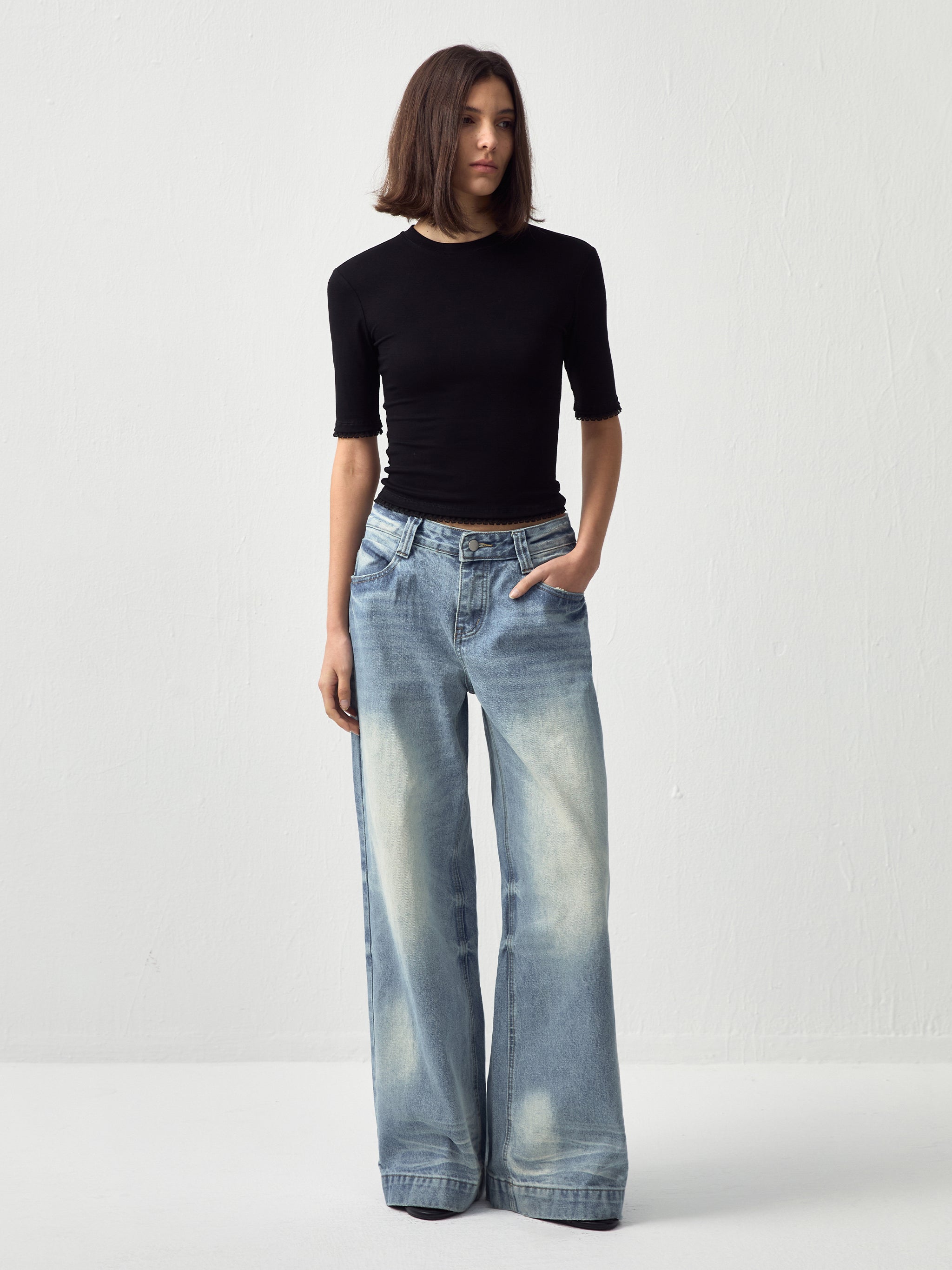 CUBIC Vintage Low-Rise Wide-Leg Jeans-4