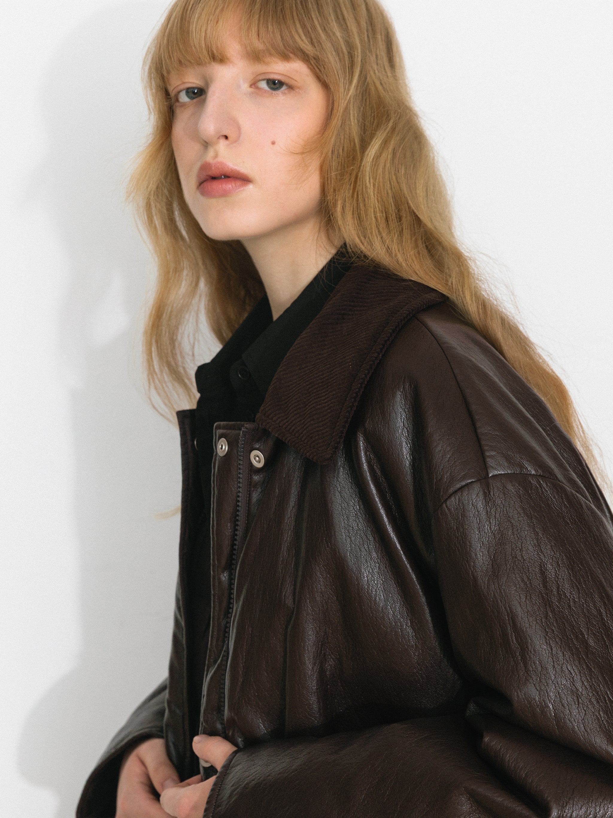Corduroy Collar Convertible Leather Down Jacket-4