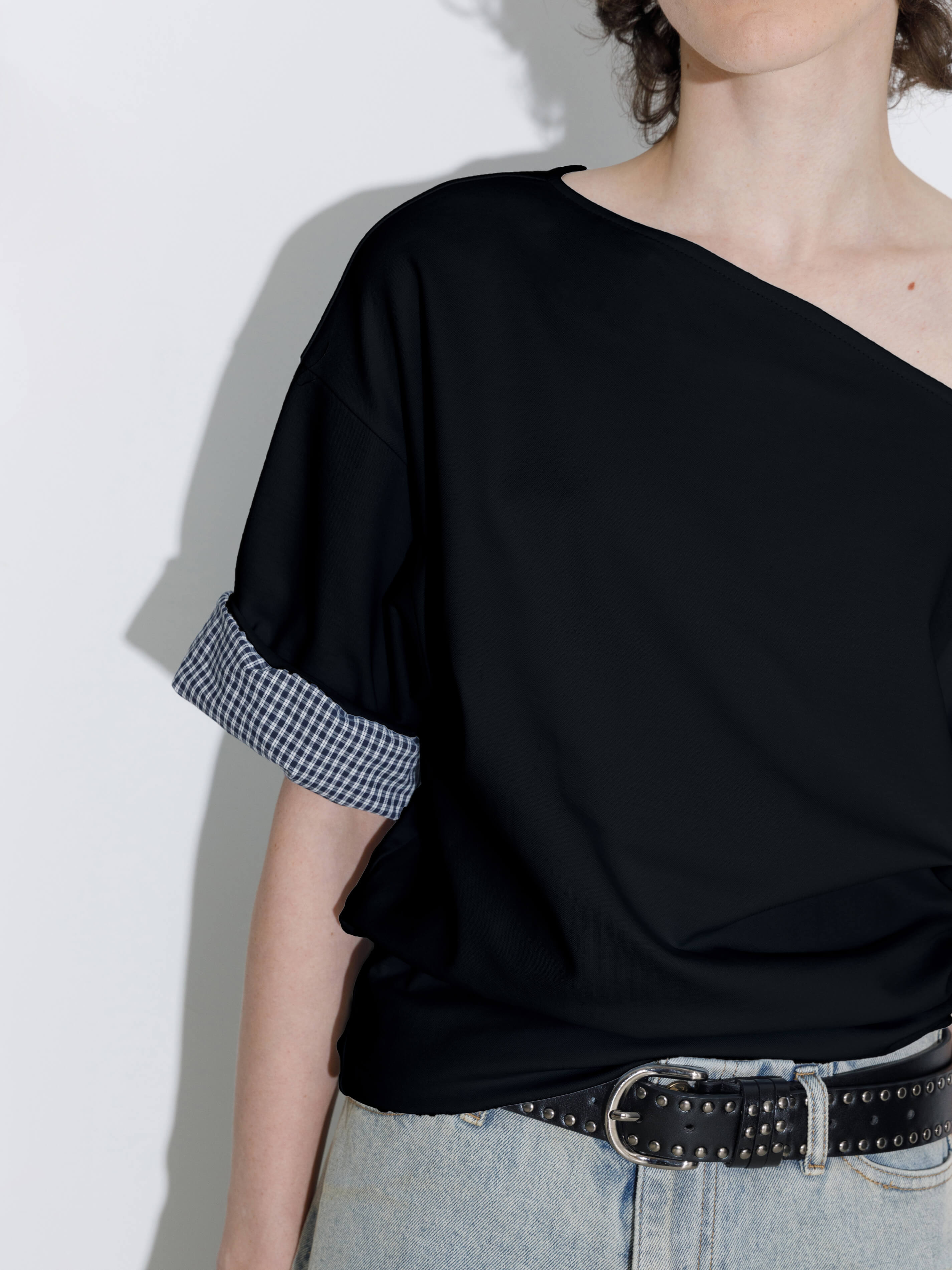 One-Shoulder Color-Block Short Sleeve Top-4