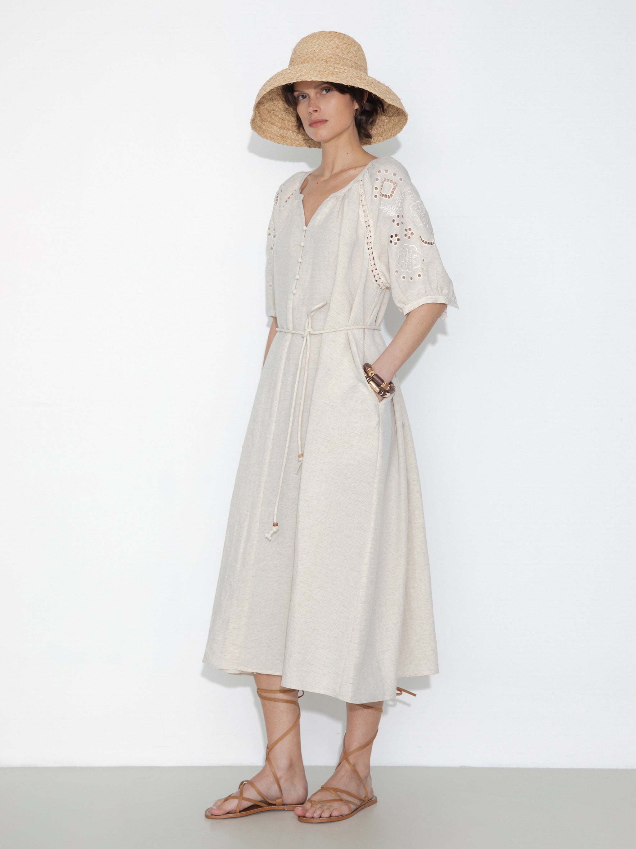 Loose-Fit Eyelet Embroidered Short-Sleeve Dress-4