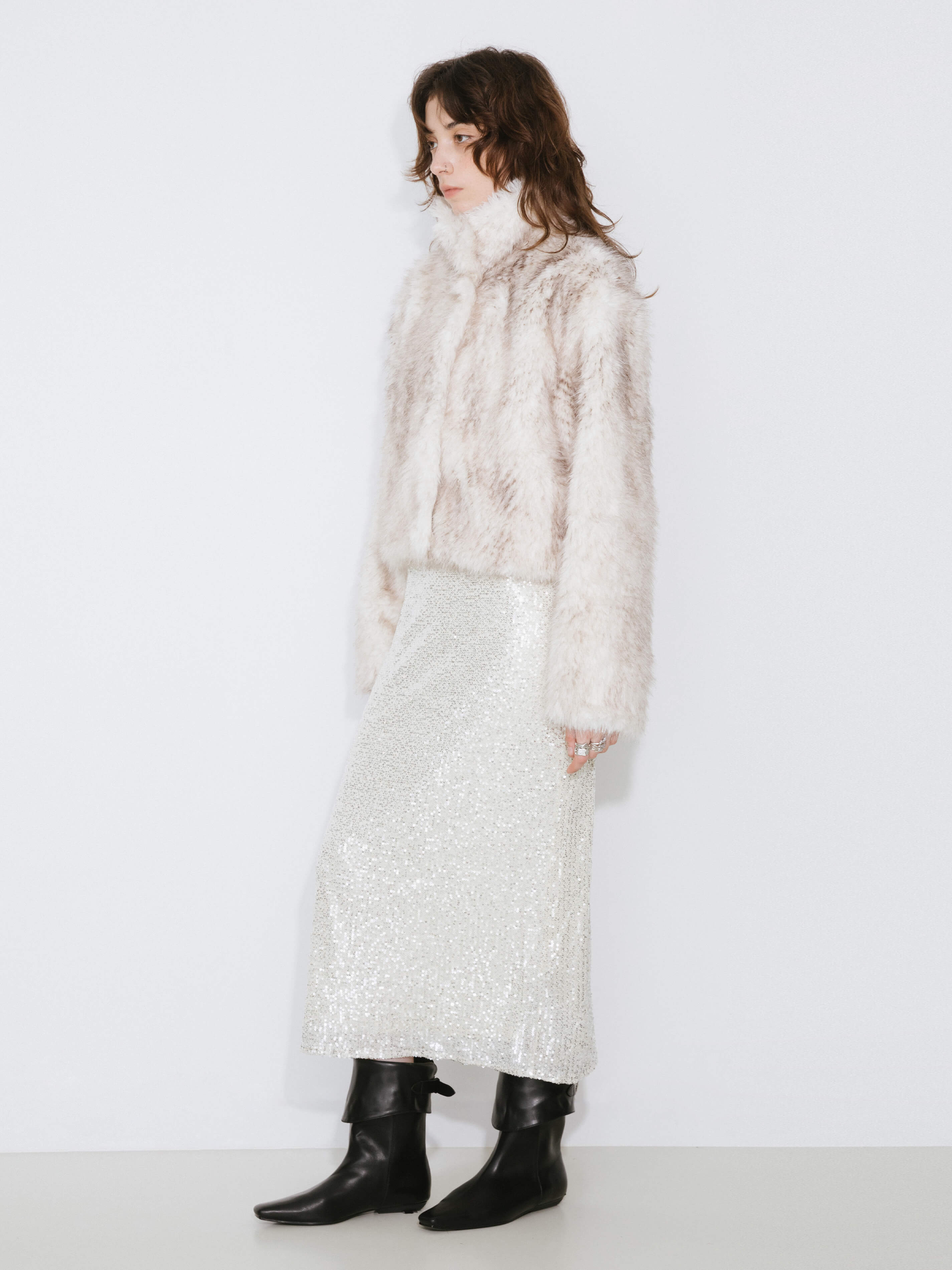 Faux Fur Short Coat-4