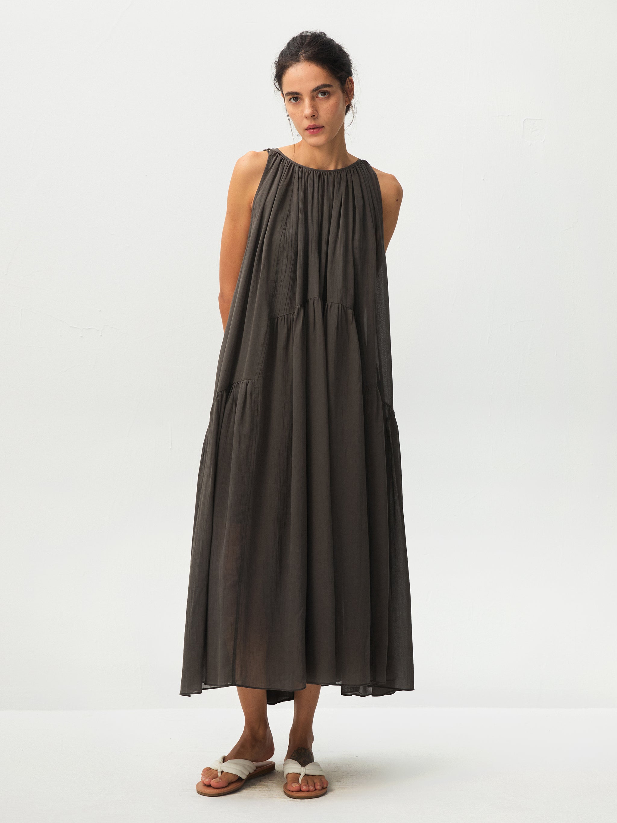 CUBIC Tiered Halter Neck Lyocell Midi Dress-4