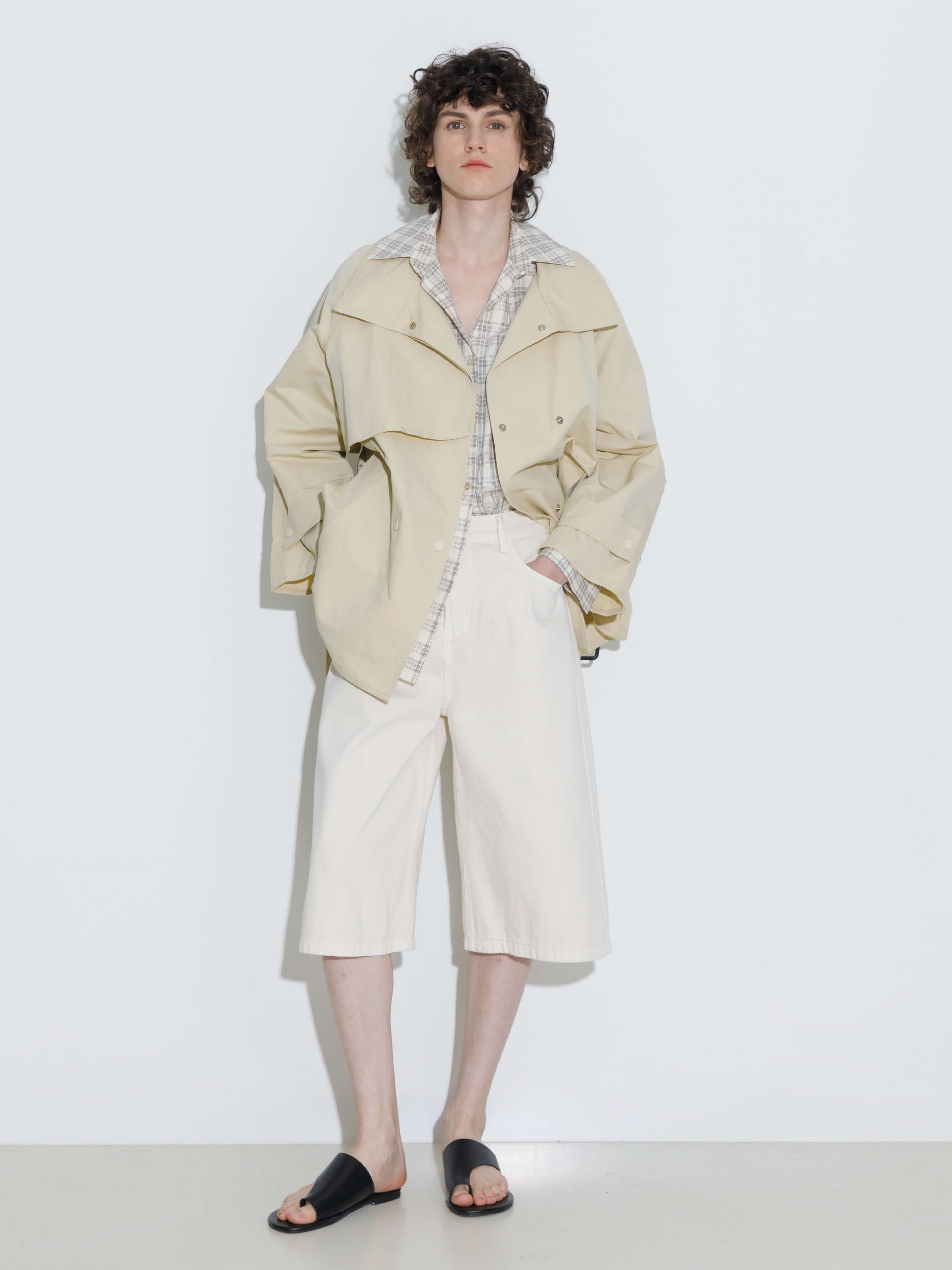 Short Length Belted Trench Coat-5