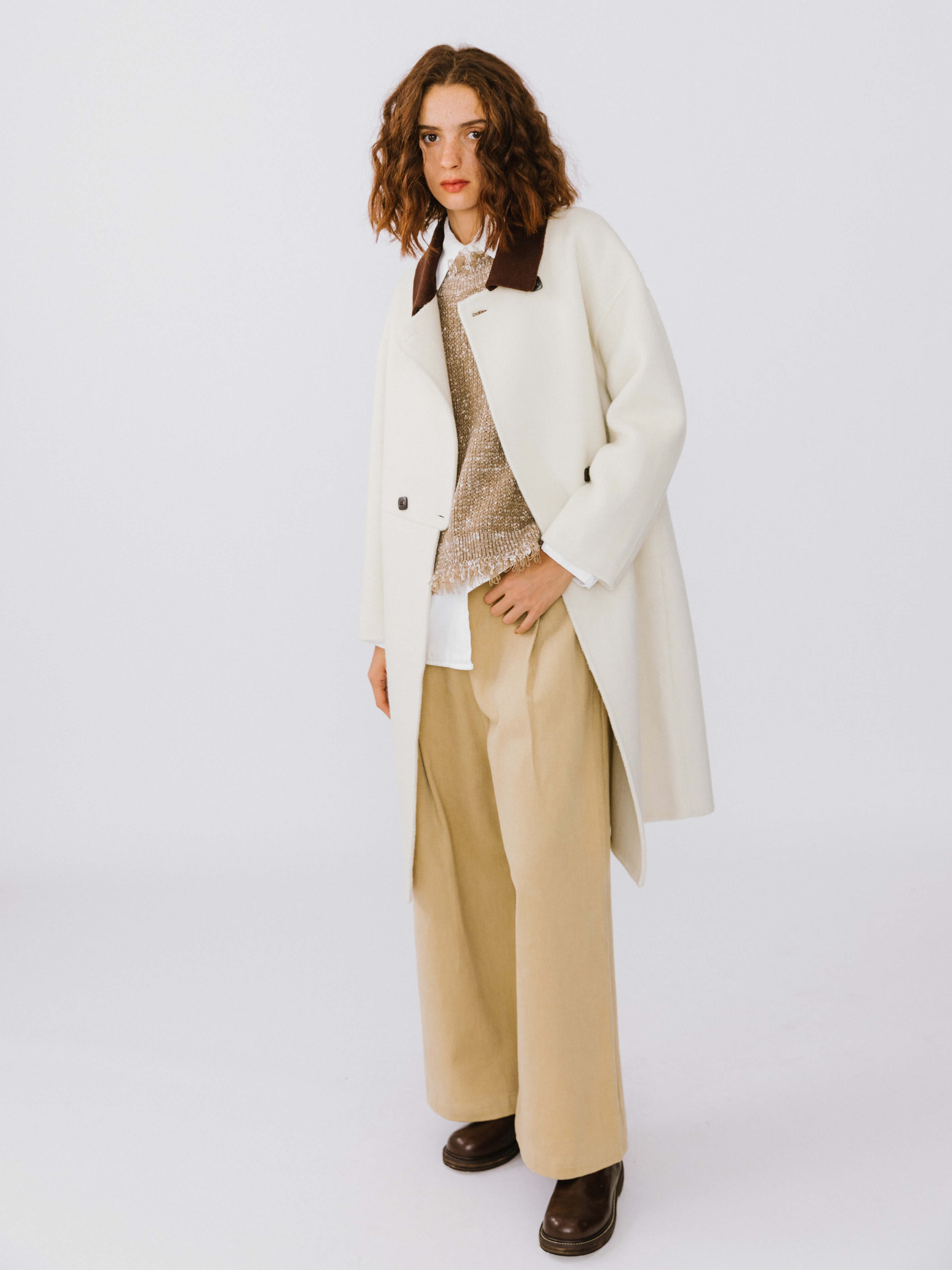 Contrast Coloured Collar Wool Coat-5