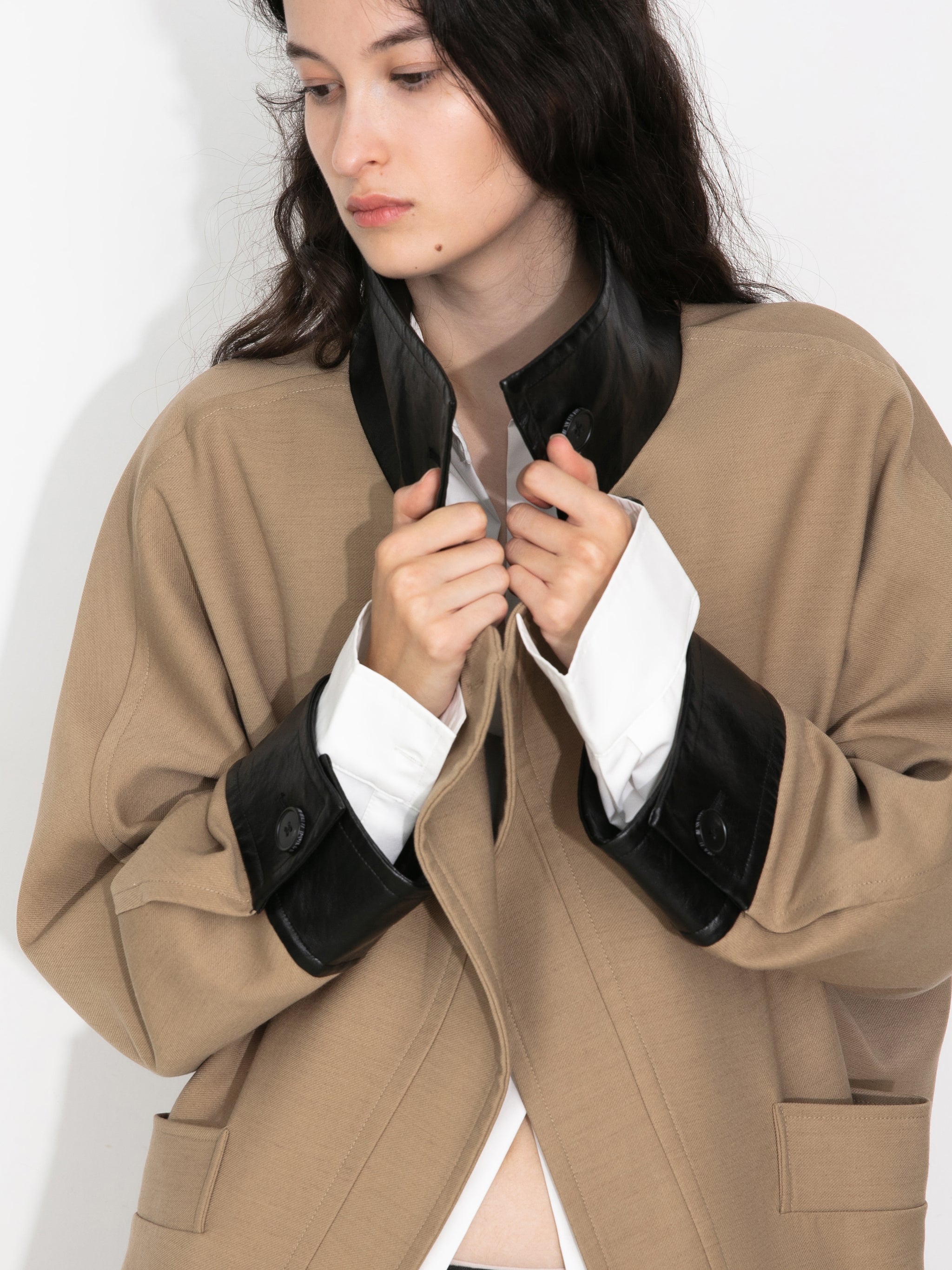 Cropped Contrast-Trim Oversized Trench Jacket-4