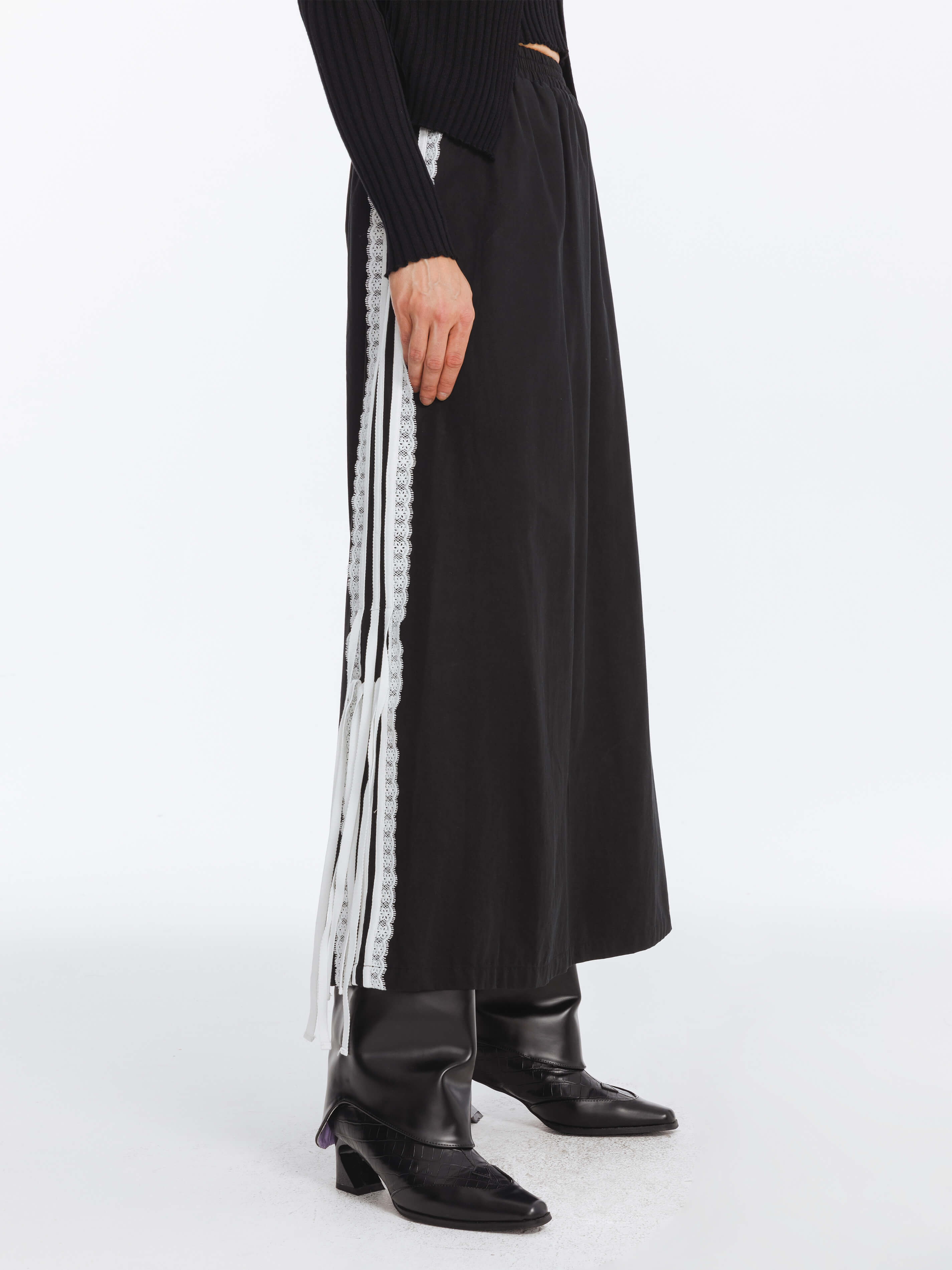 Cotton Skirt with Lace Trim-4