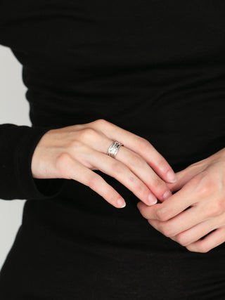 Sculpted Wave Textured Ring