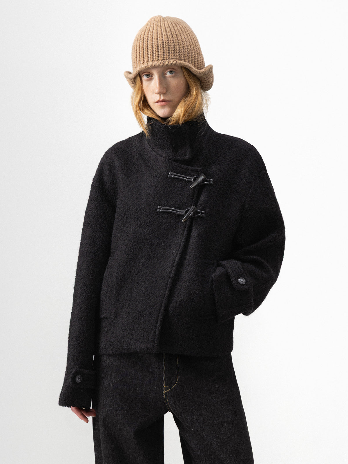 CUBIC Asymmetric Toggle Cropped Wool Coat-4