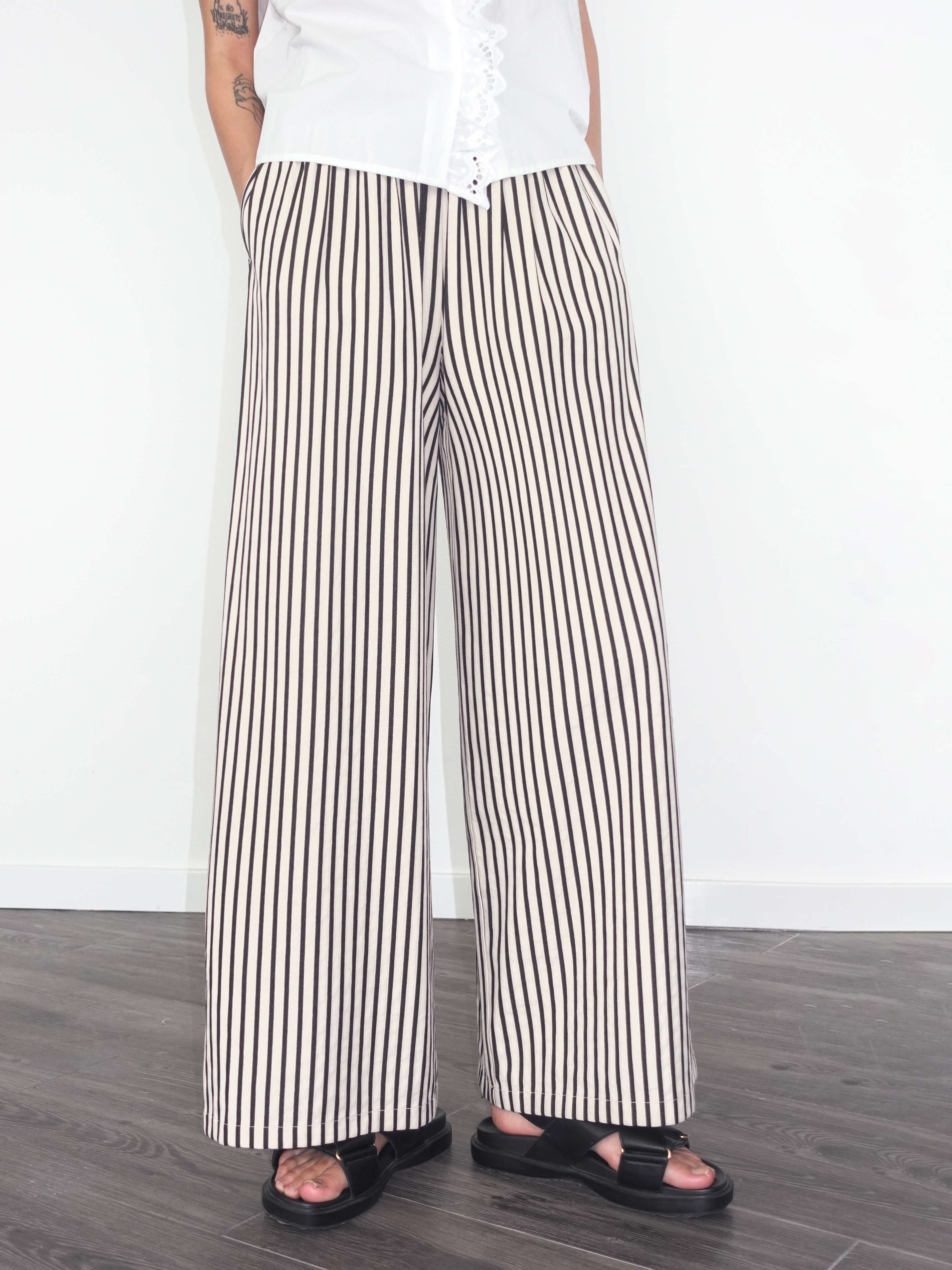 Elastic Waist Striped Straight Trousers-4