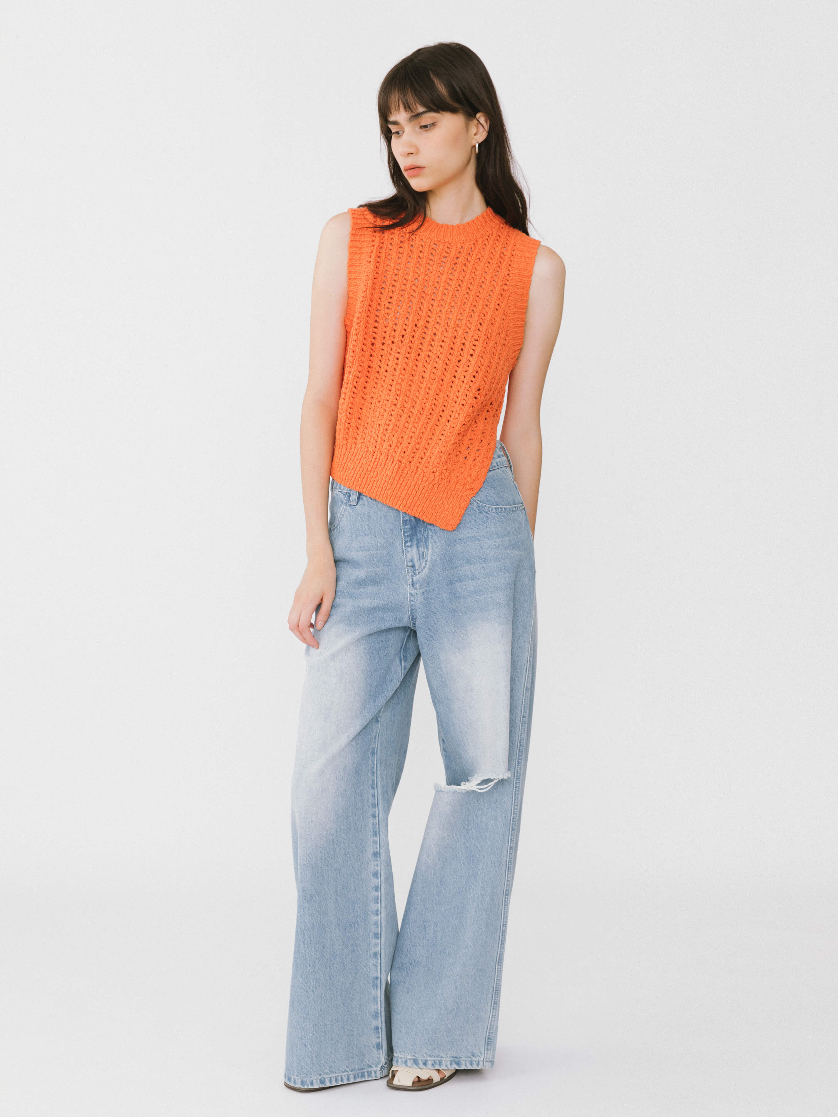Cropped Asymmetric Knit Vest-4