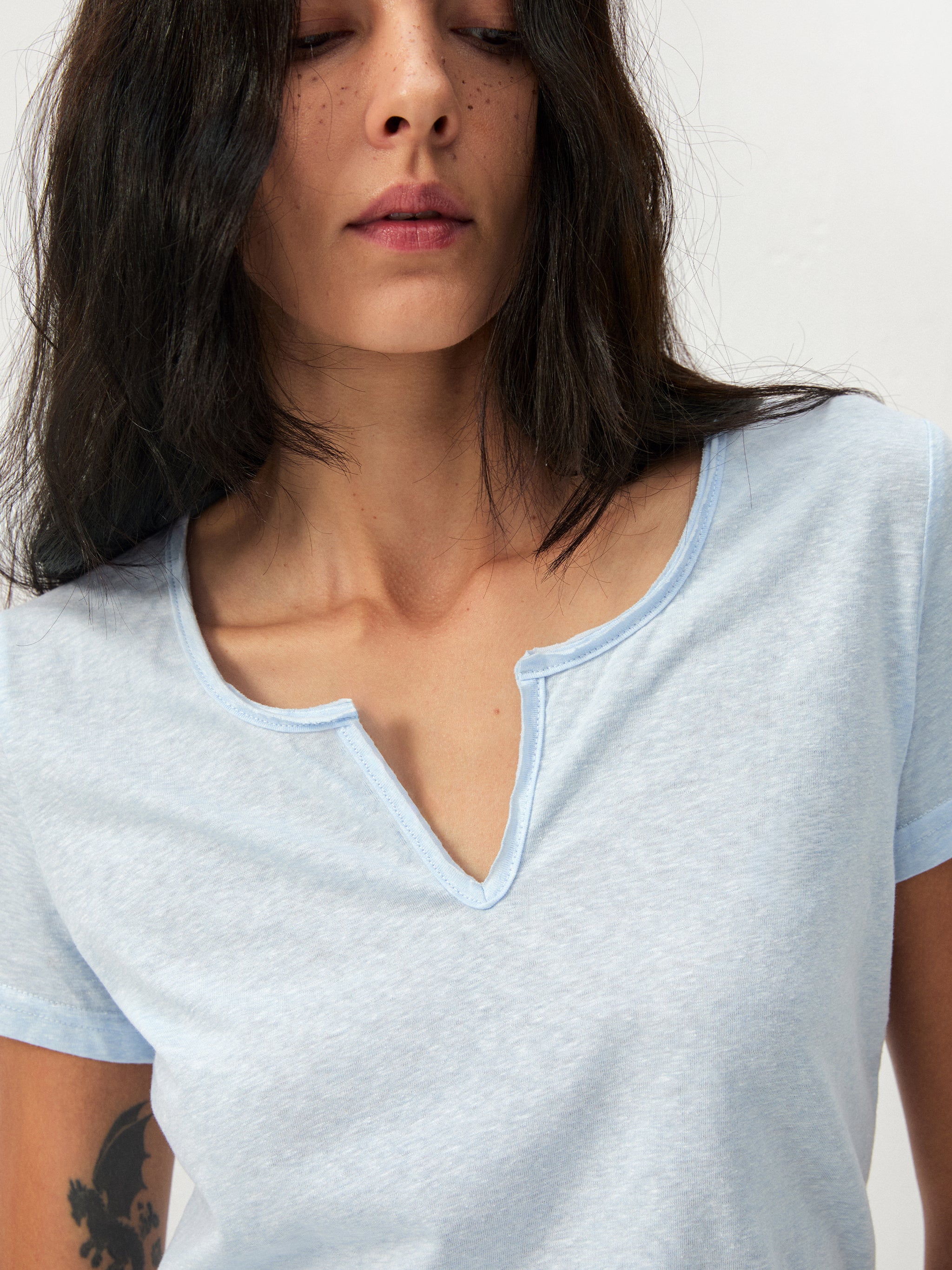 CUBIC Cotton-Blend Notch Neck Slim Fit T-shirt-4