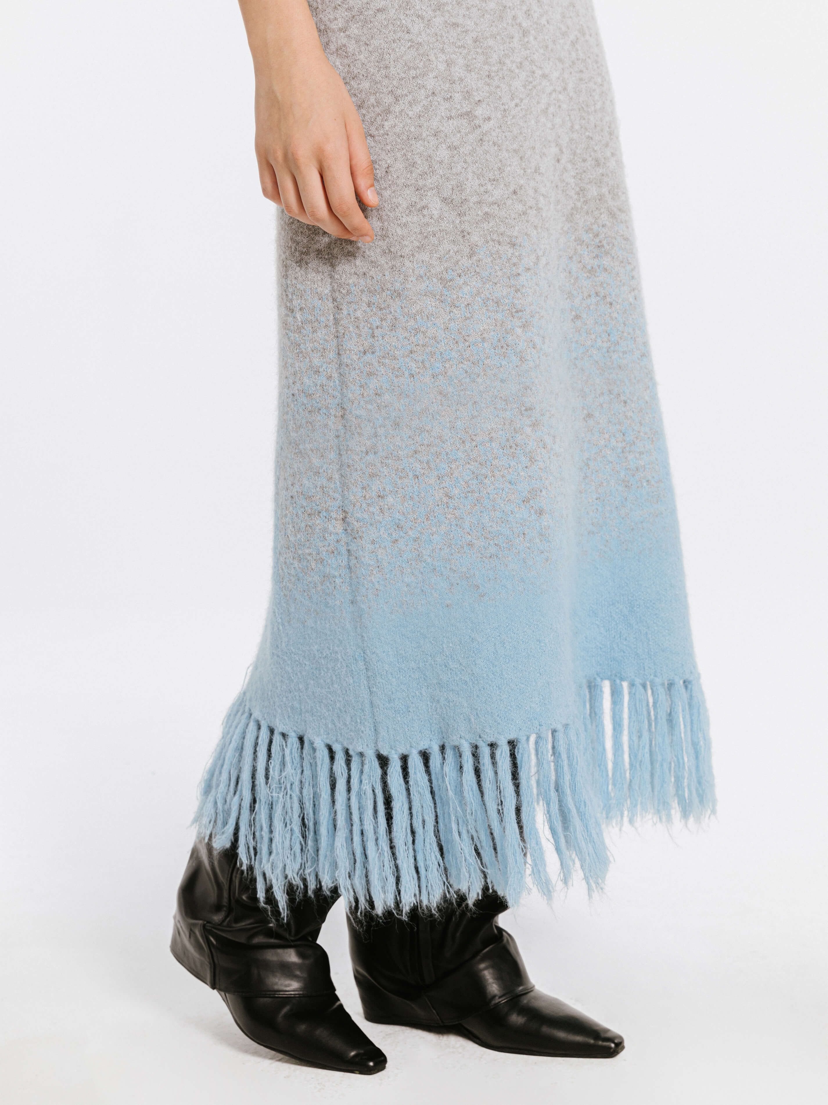 Gradient Knitted Maxi Dress with Wool Blend-4