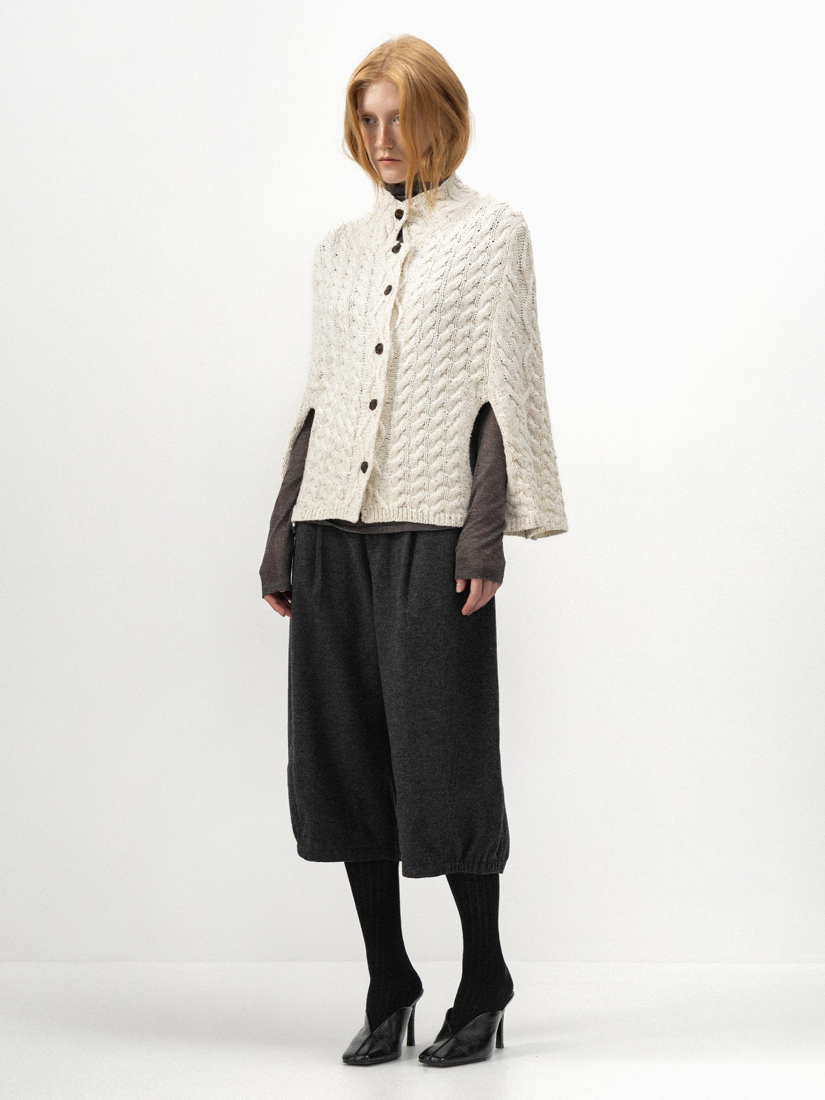 CUBIC Cable-Knit Button-Up Cape-4