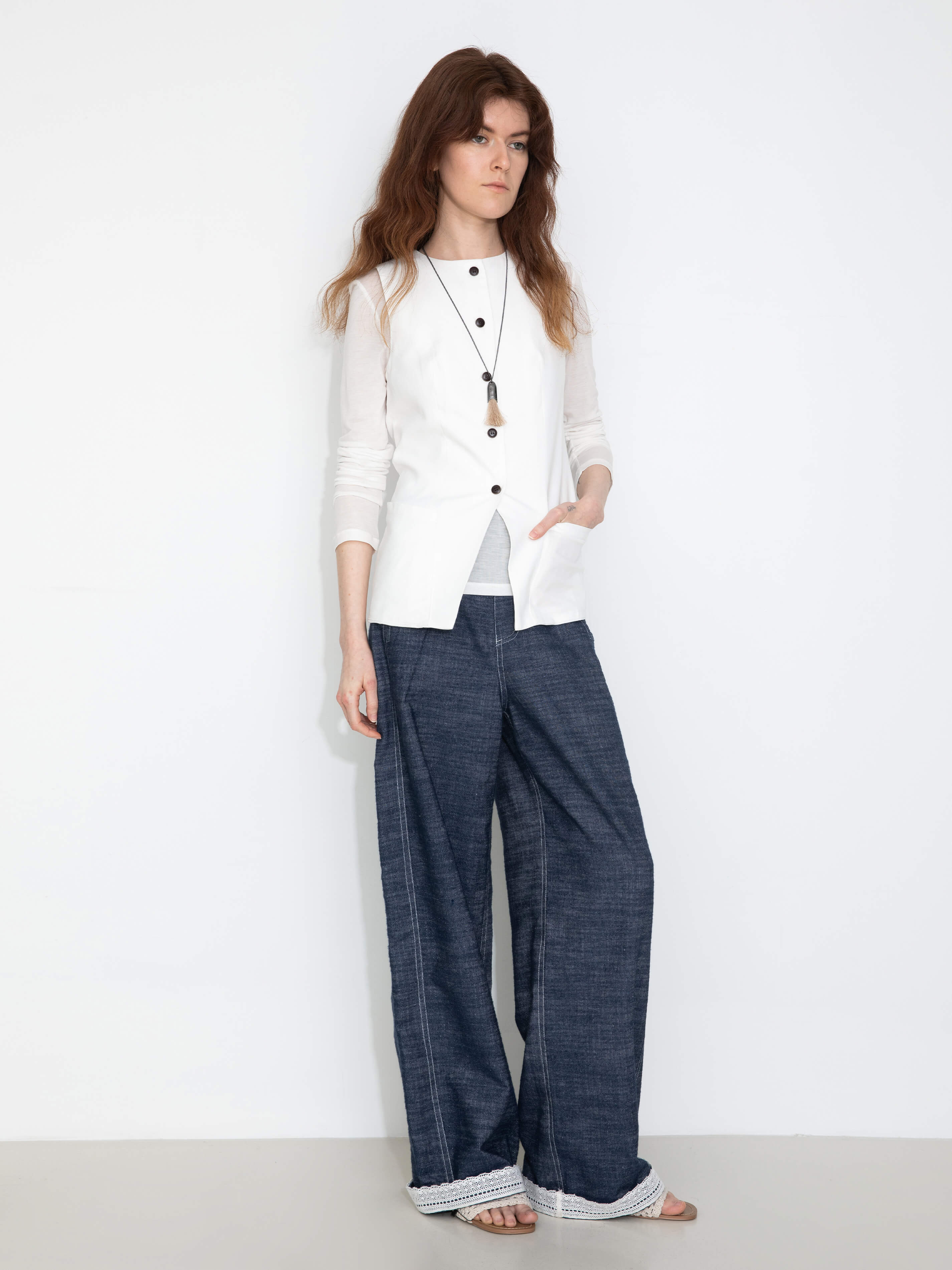 Fitted Buttoned Round Neck Vest-5