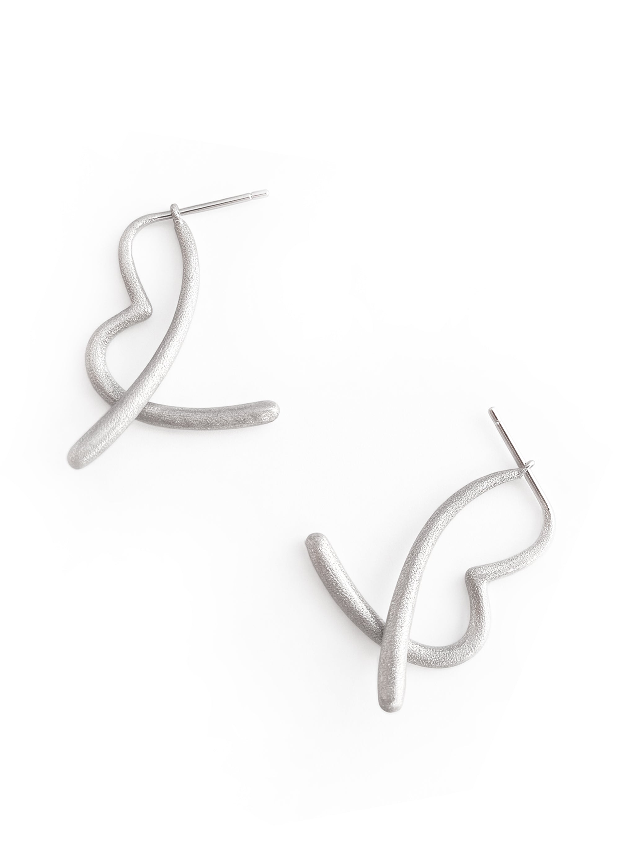Brushed Abstract Heart Wire Earrings-4