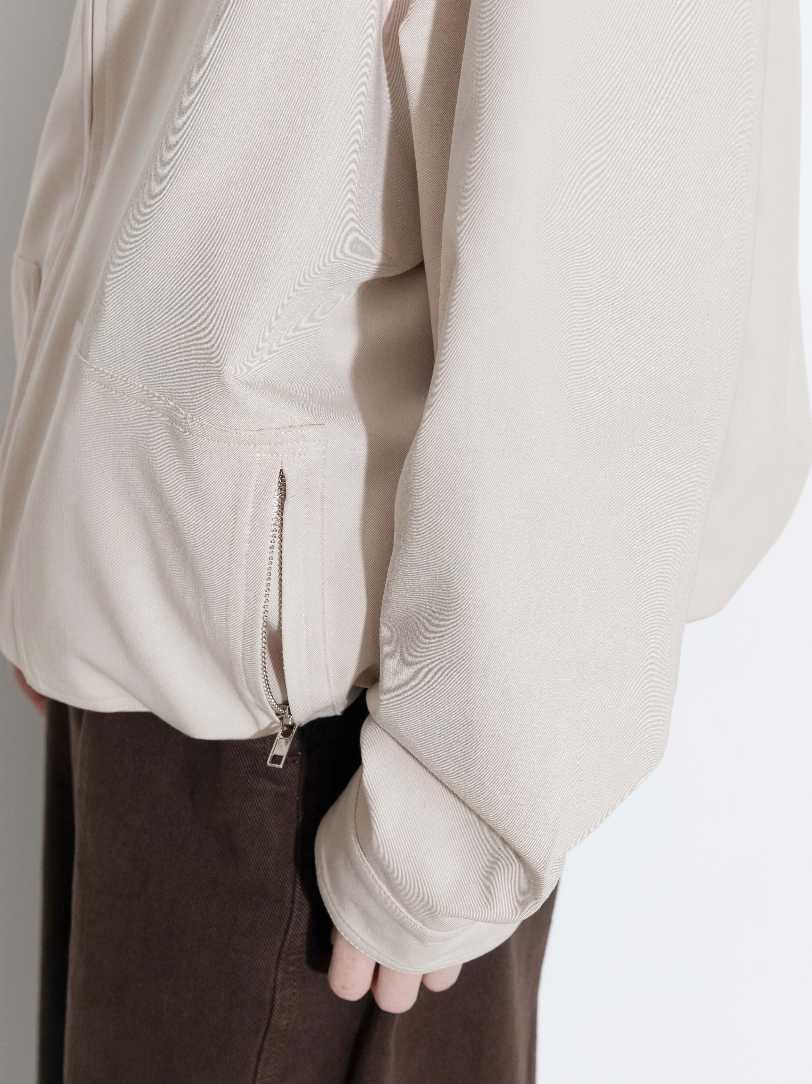 Reversible Jacket with Color-Block Collar-4