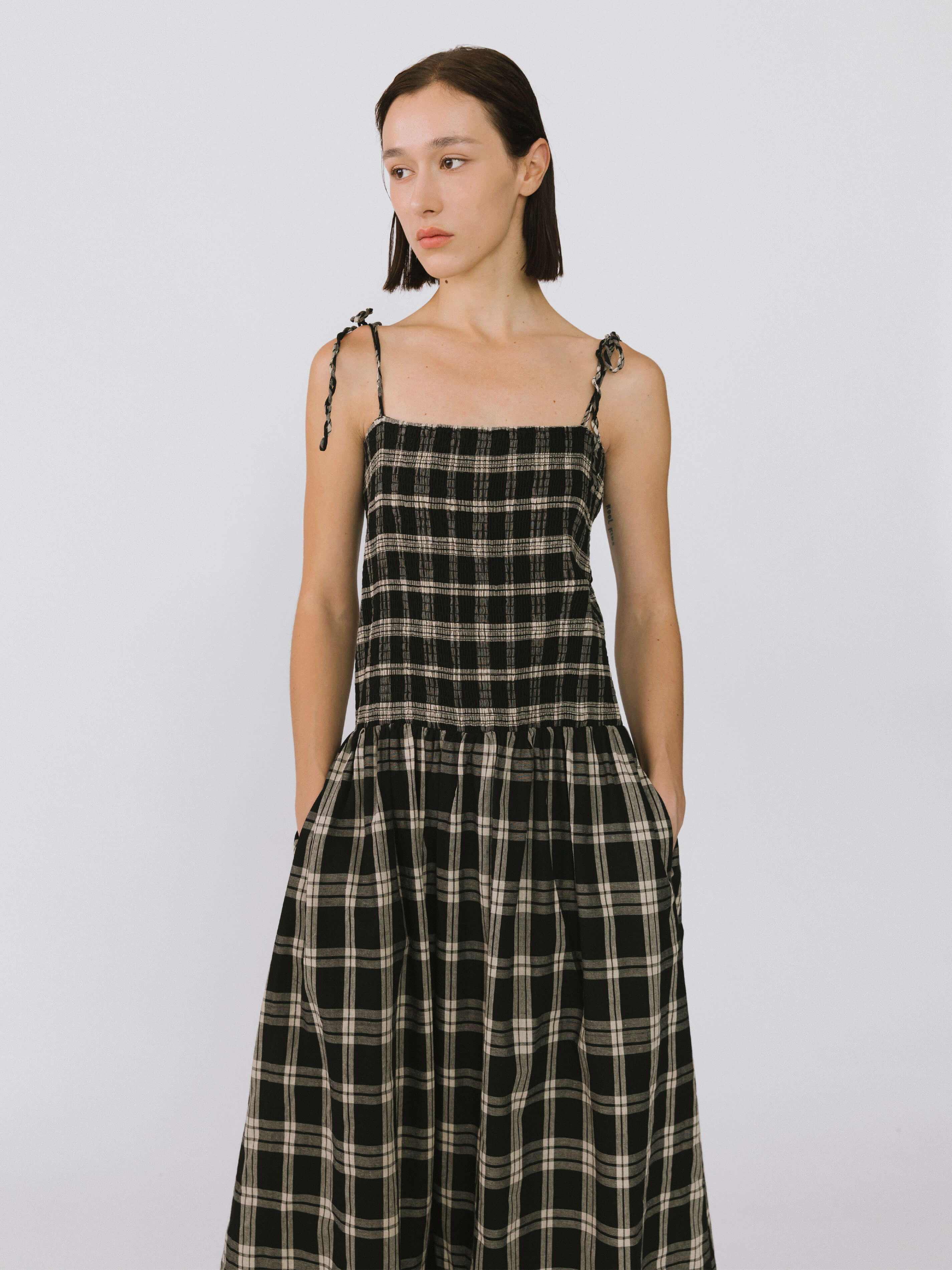 Pure Cotton Plaid Sling Dress-4
