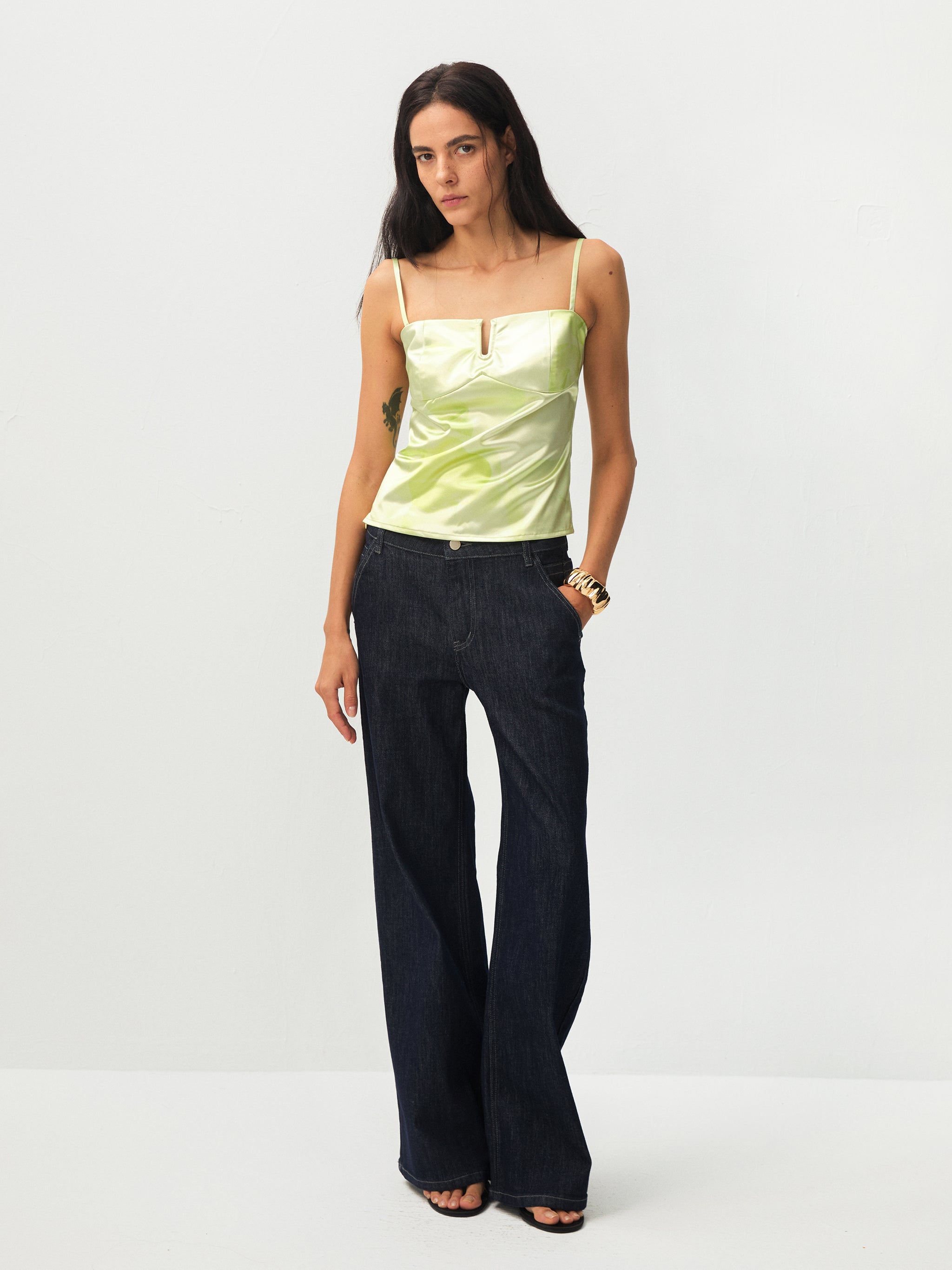 CUBIC Classic Straight Leg Jeans-4