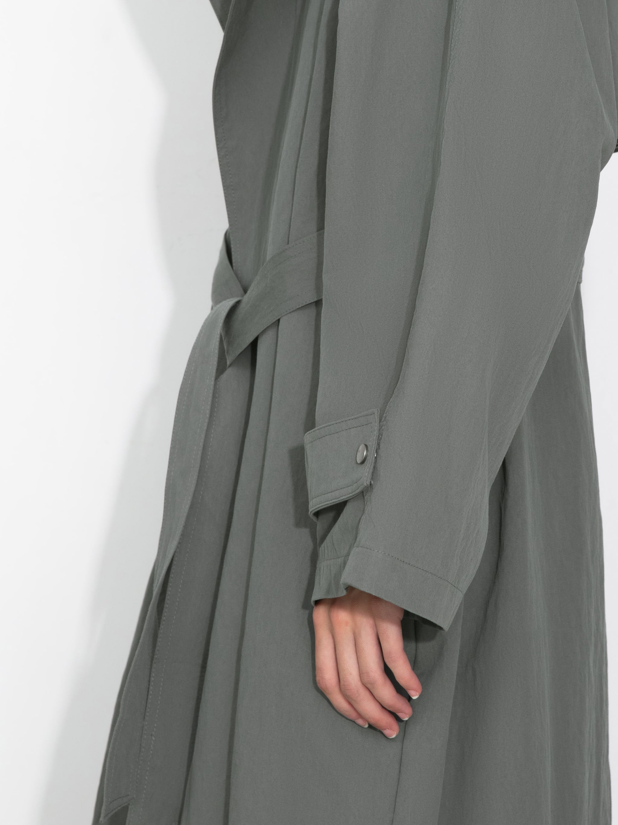 Oversized Large Lapel Long Trench Coat-4