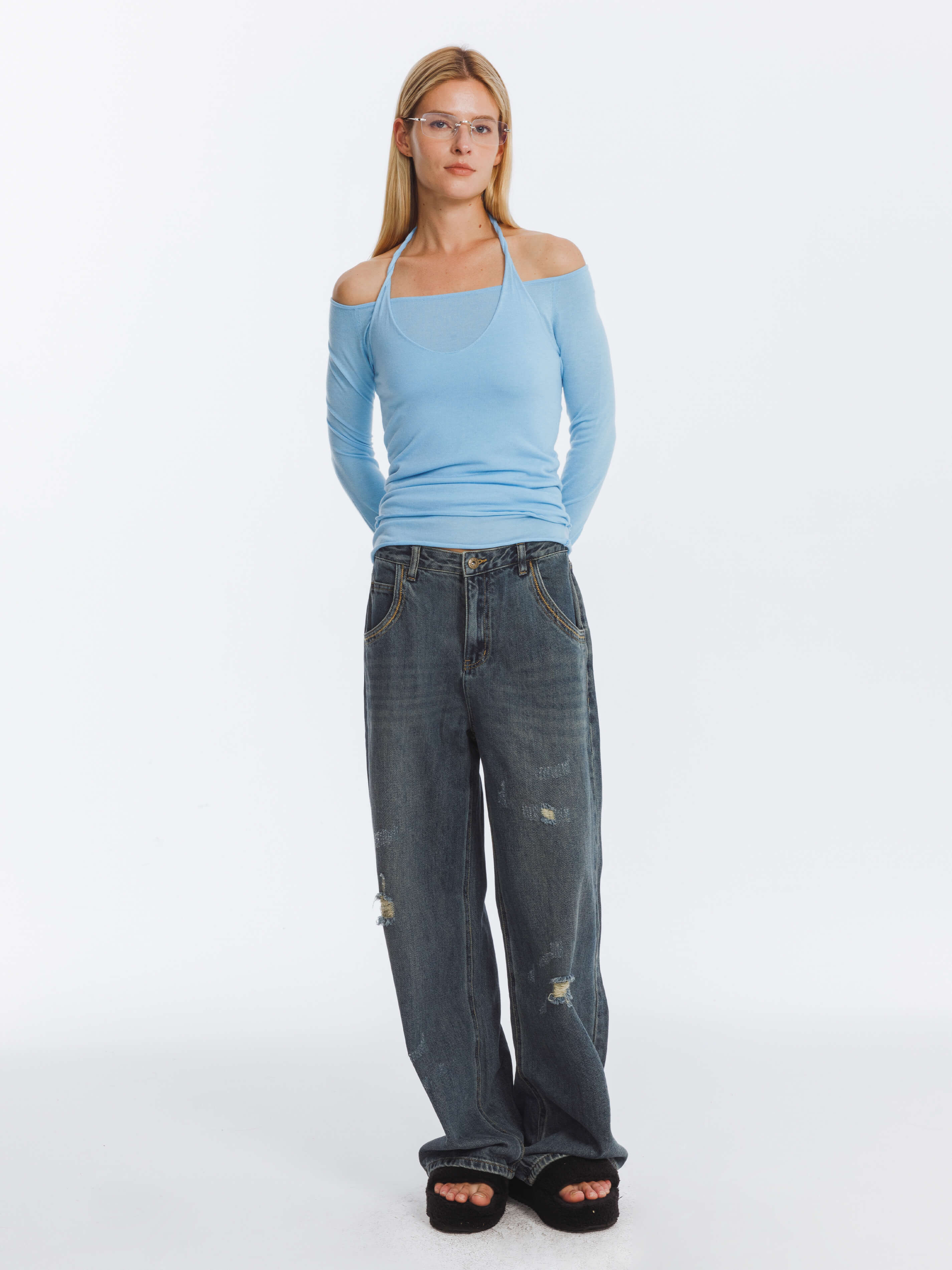 Hole Washed Straight Jeans-4