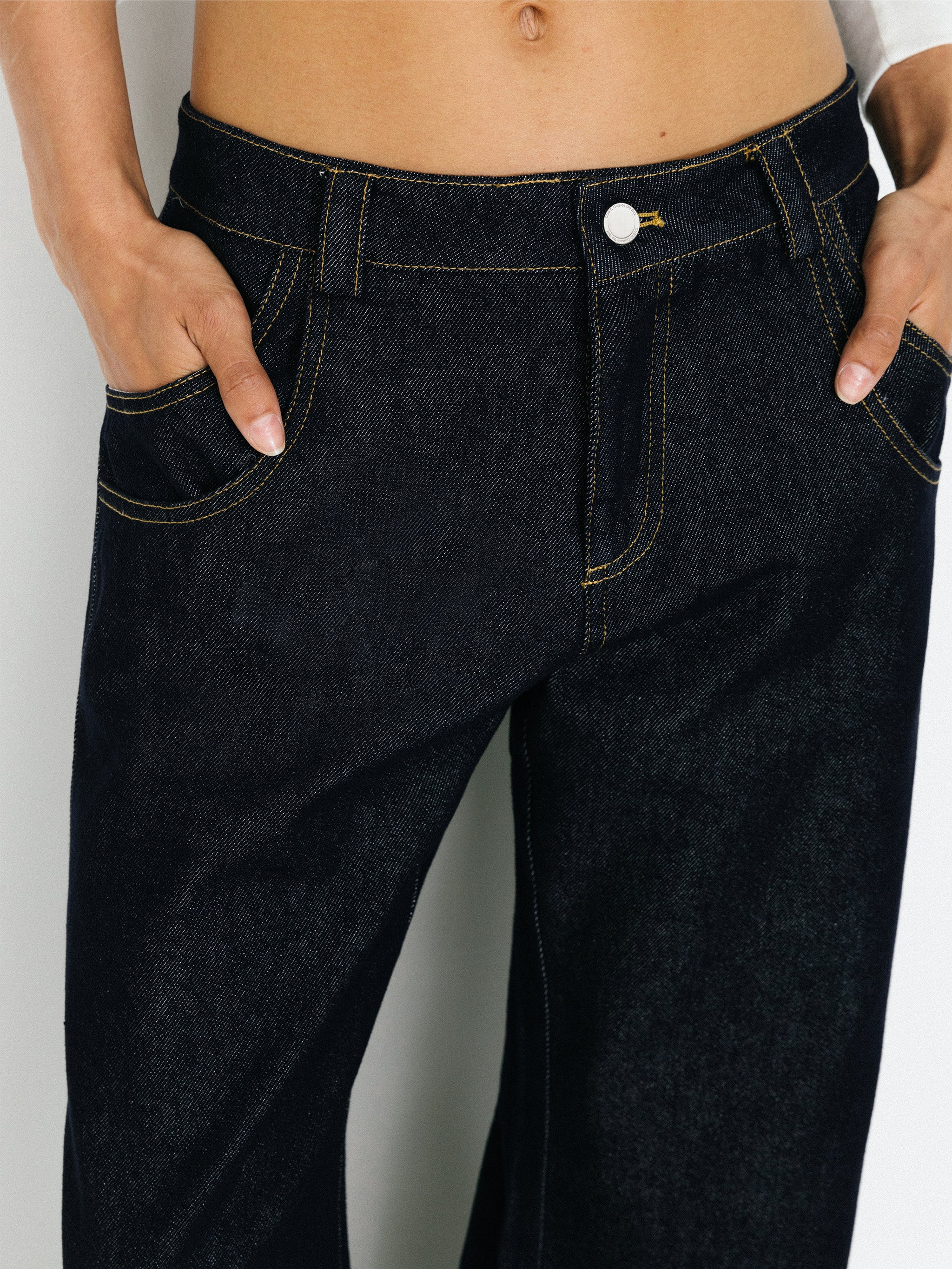 Wide-Leg Slight Flare Cuffed Jeans-4