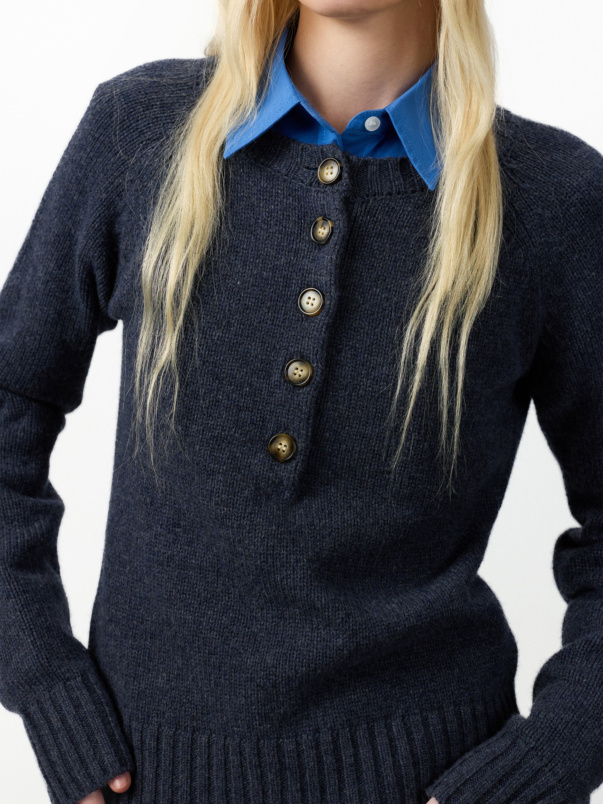 CUBIC 100% Wool Vintage Henley Neck Wool Sweater-4