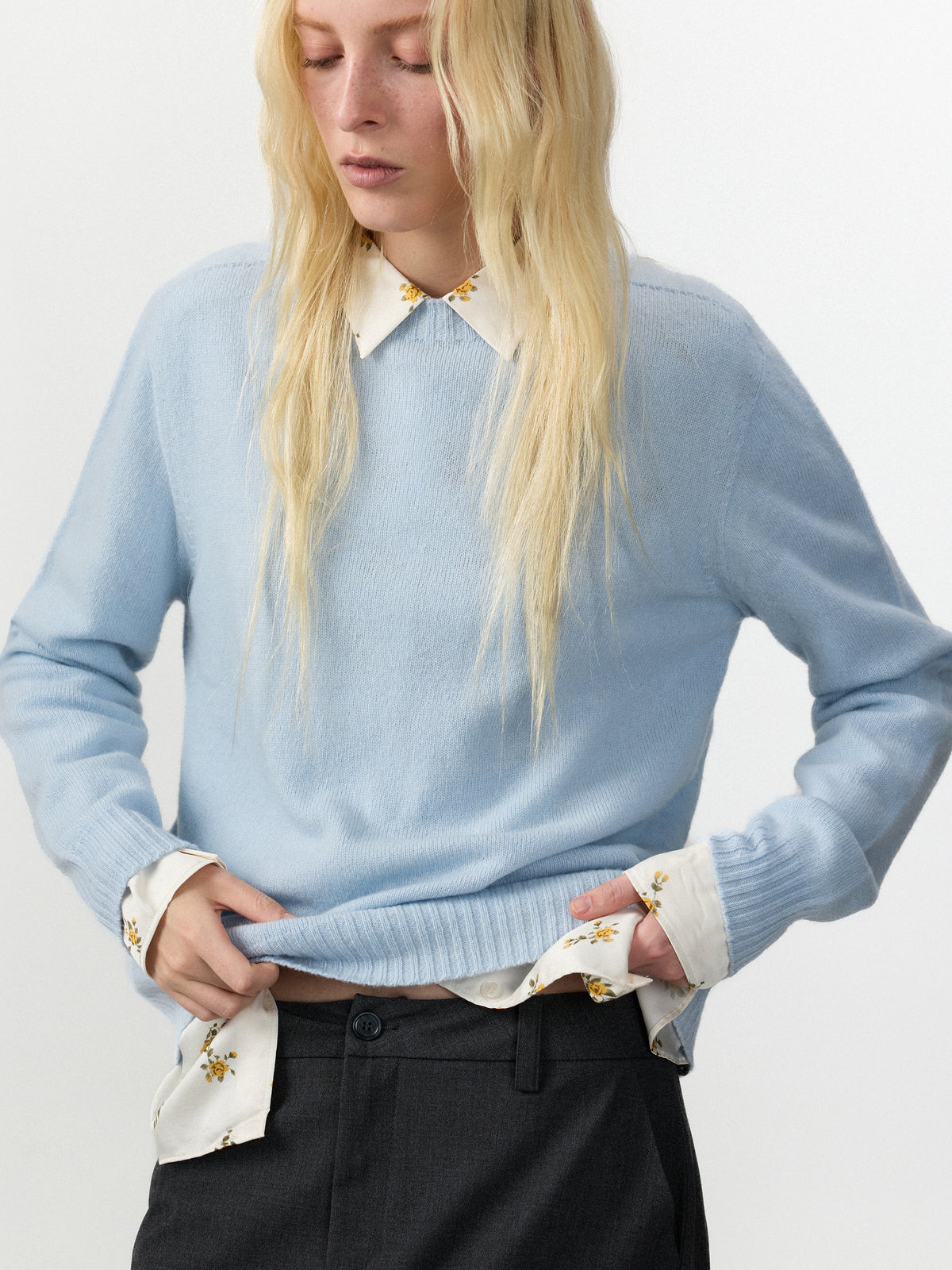 CUBIC 100% Wool Relaxed‑Fit Sweater-4