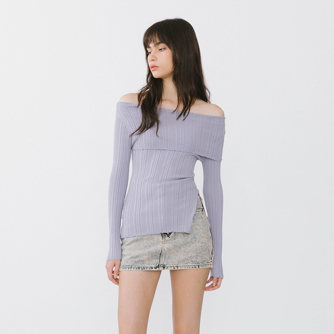 Off-Shoulder Long Sleeve Fitted Top-3