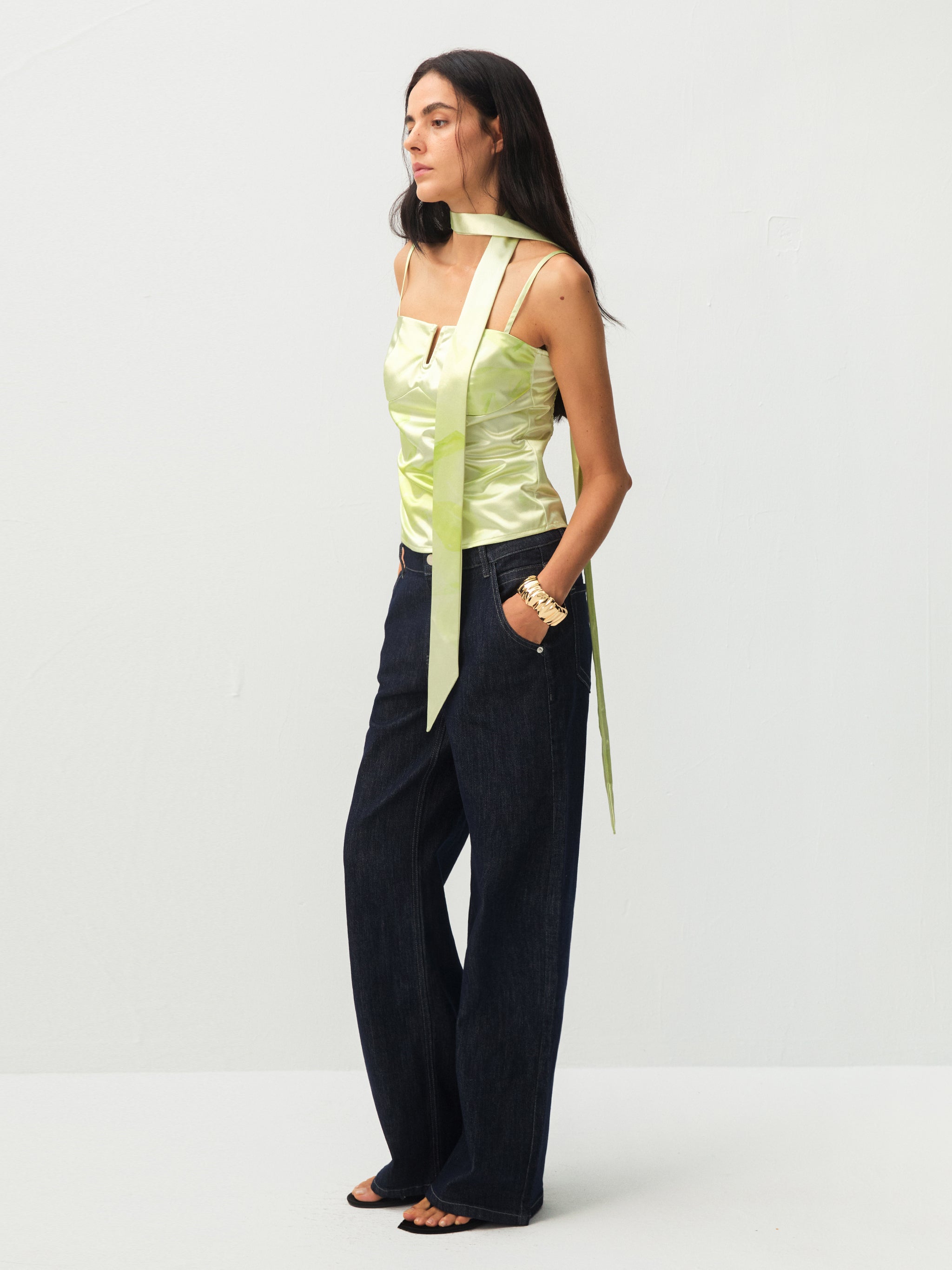 CUBIC Apple Print Satin Skinny Scarf-5