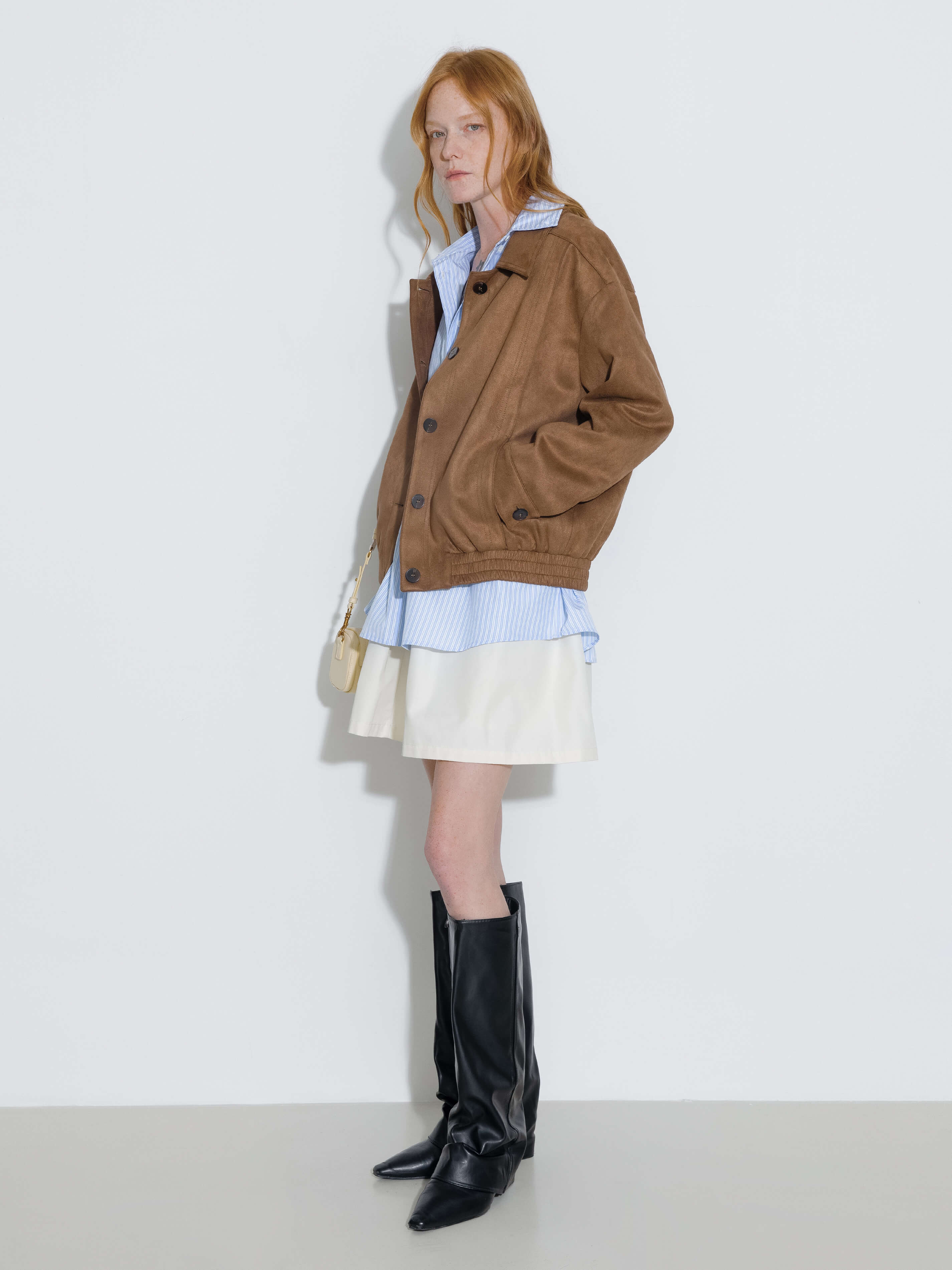 ONE BY CUBIC Elastic Hem Suede Jacket-6