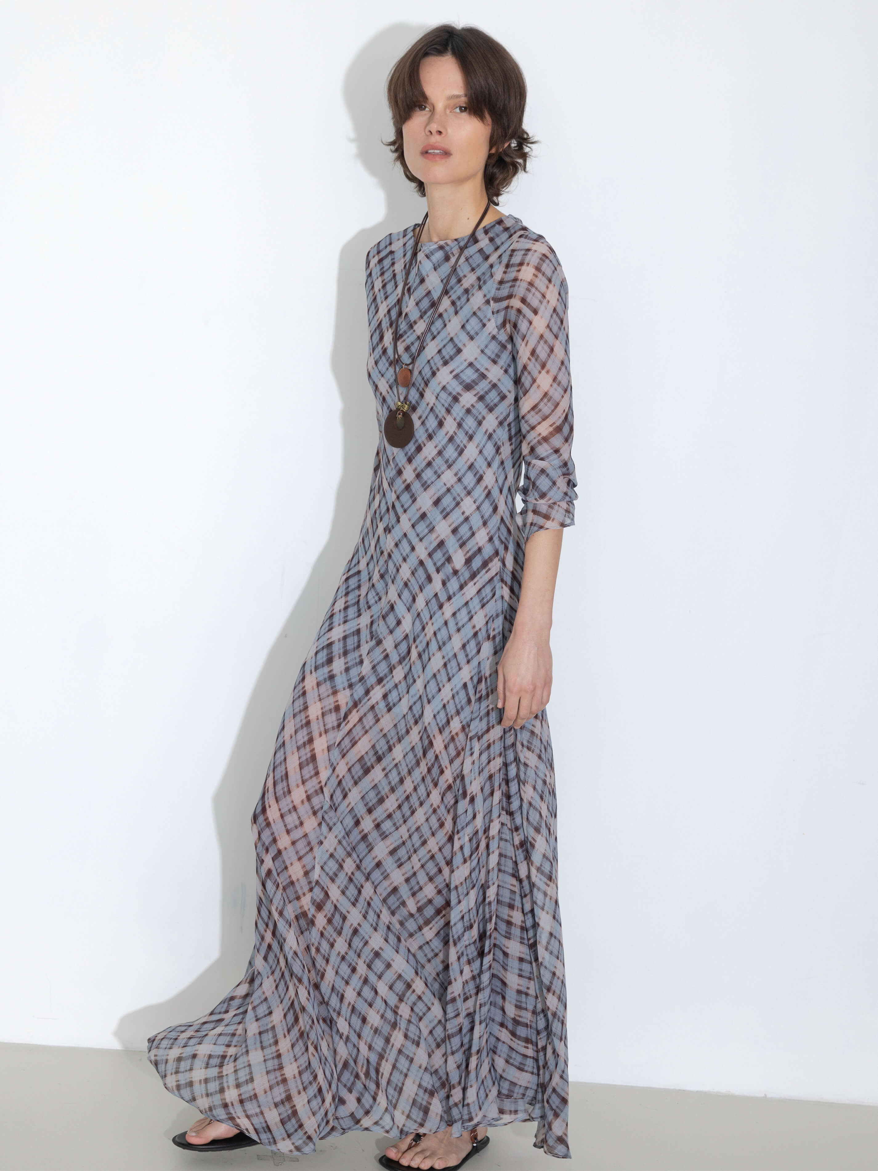 Checkered Crew Neck Long Sleeve Dress-2