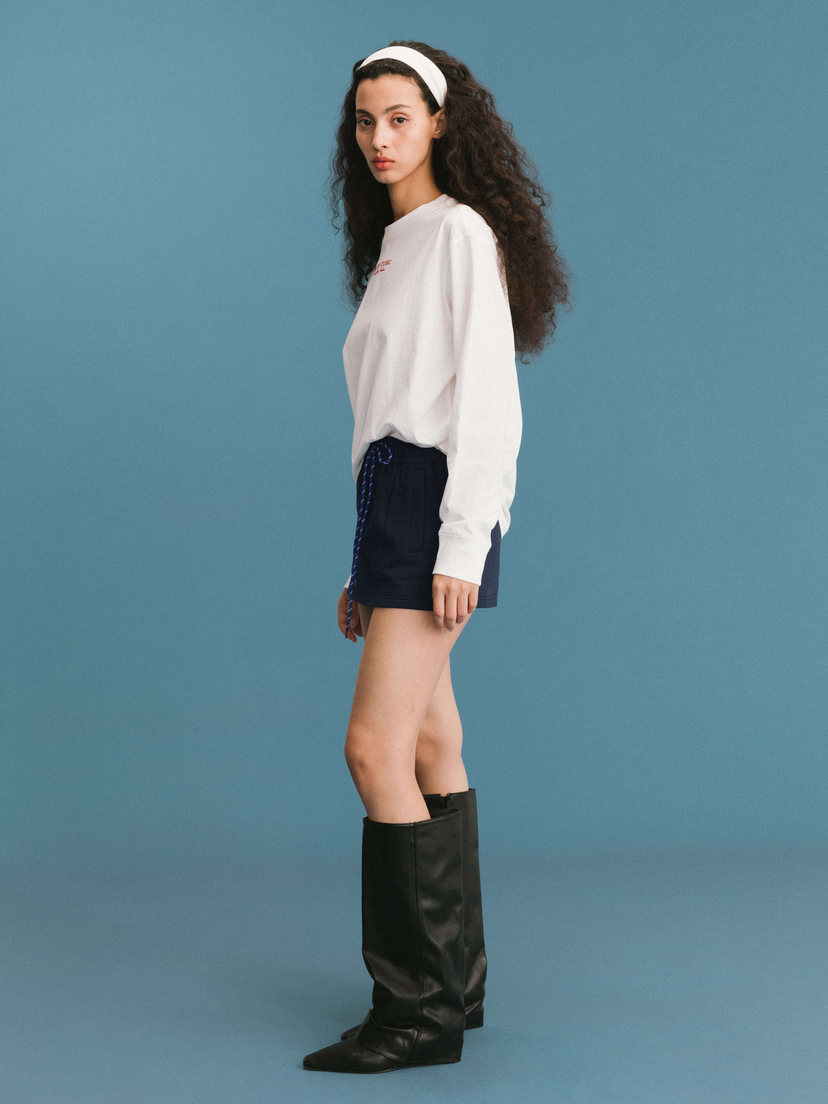 ONE BY CUBIC White Oversized Sweatshirt-6