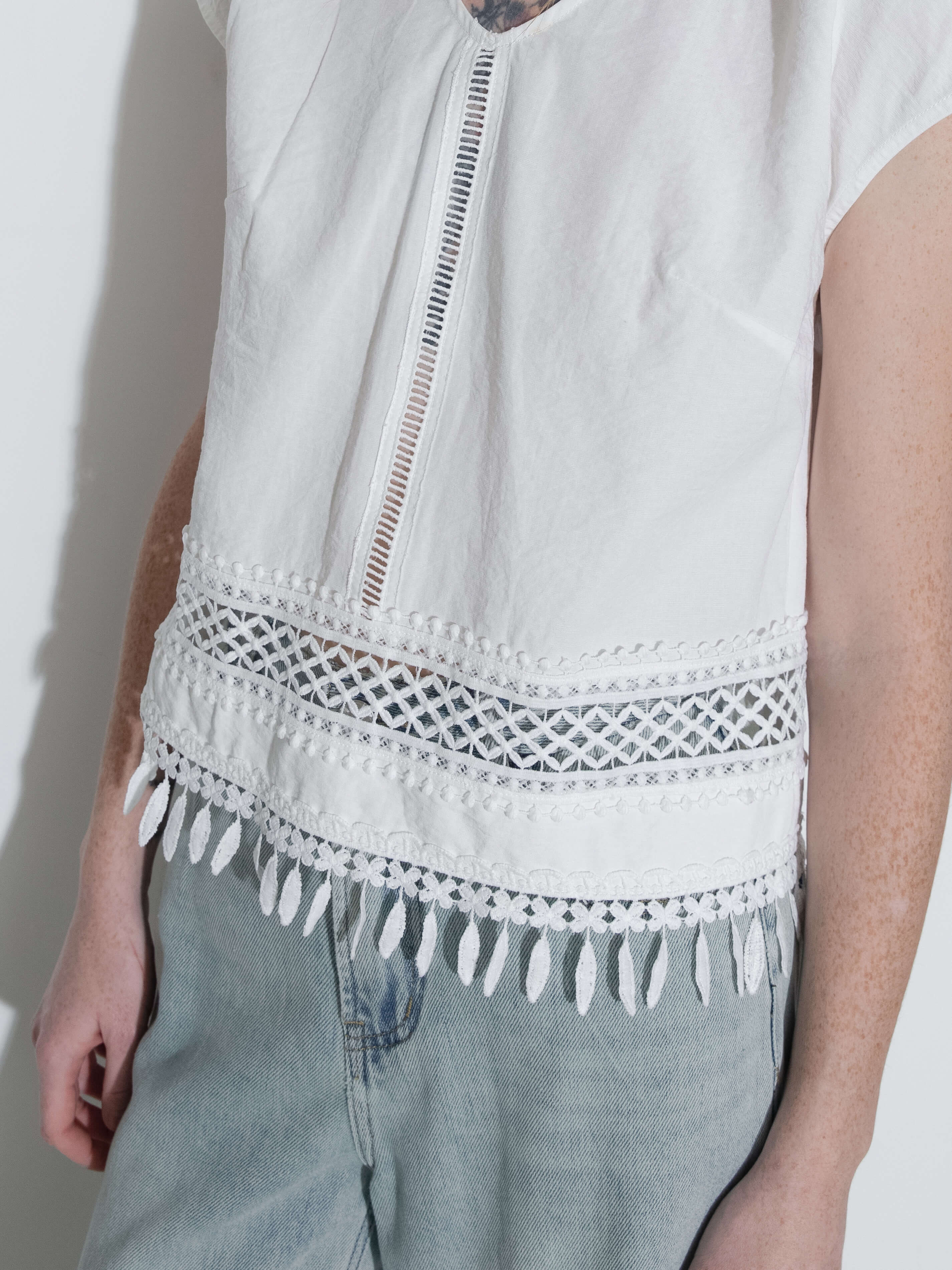 Hollow Out Drop-Shoulder Vest with Tassels-7