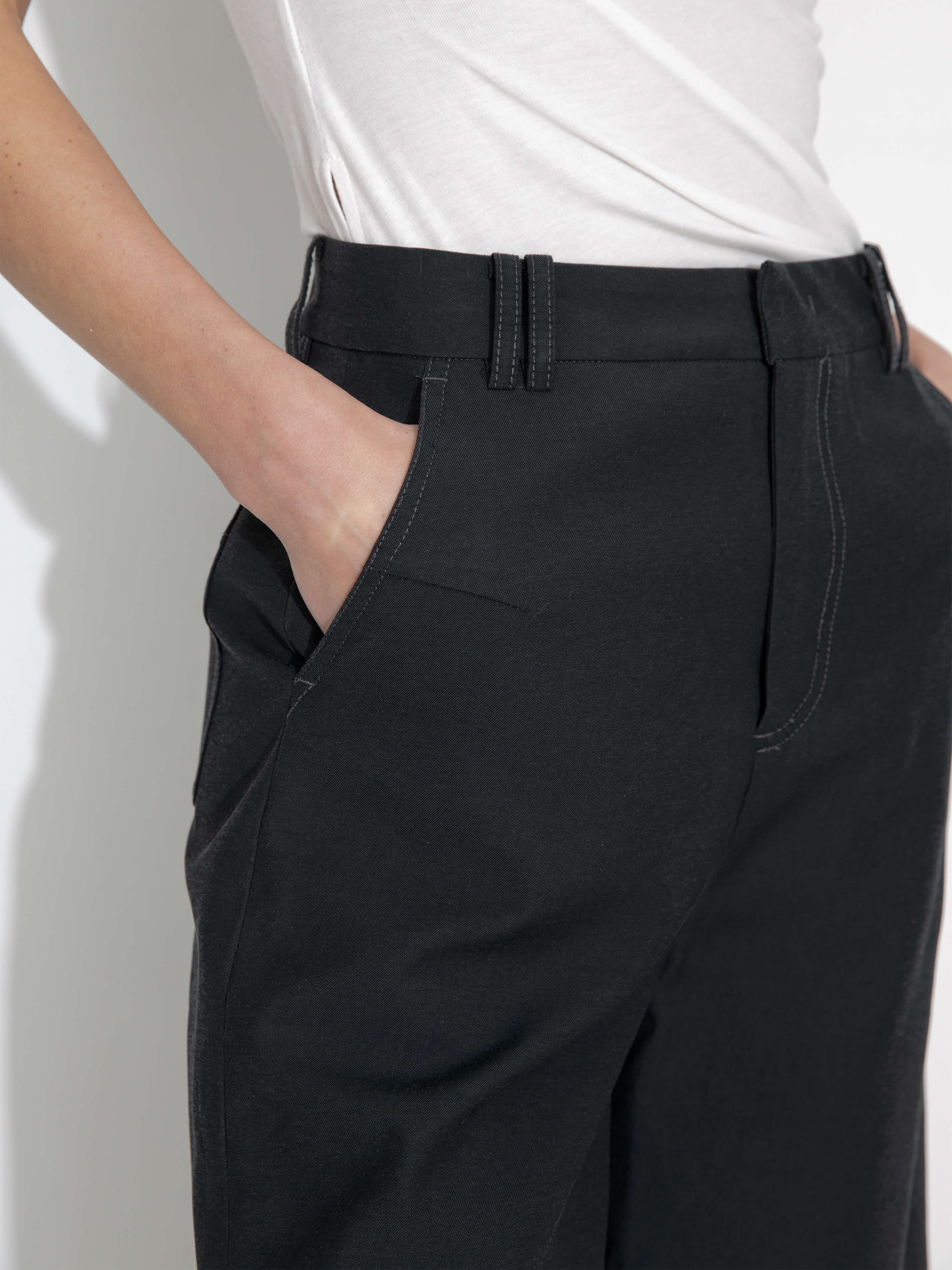 Knee-Length Casual Trousers-5