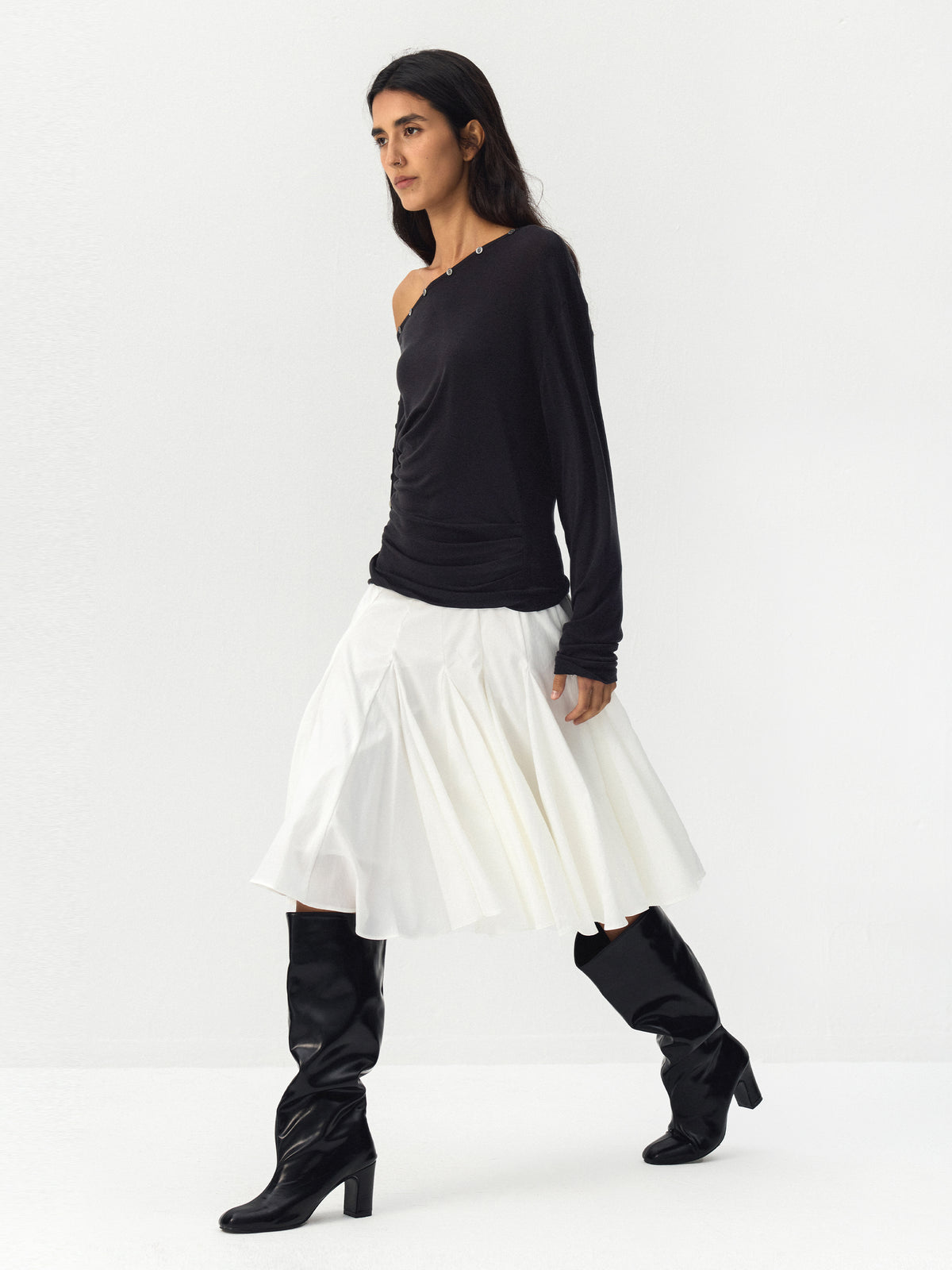 CUBIC Pleated Flared Midi Skirt-5