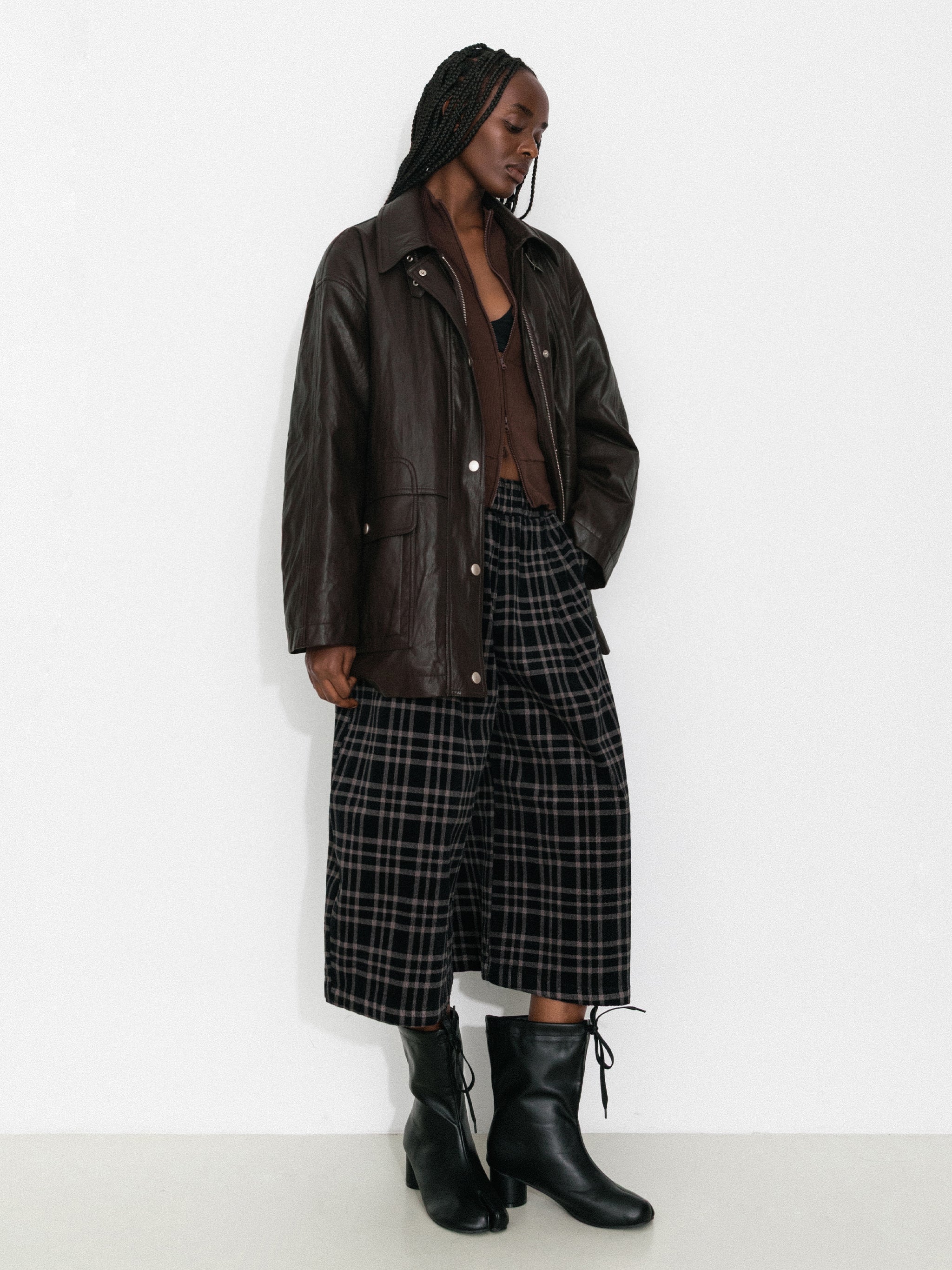 Two-Way Collar Boxy Leather Down Jacket-5