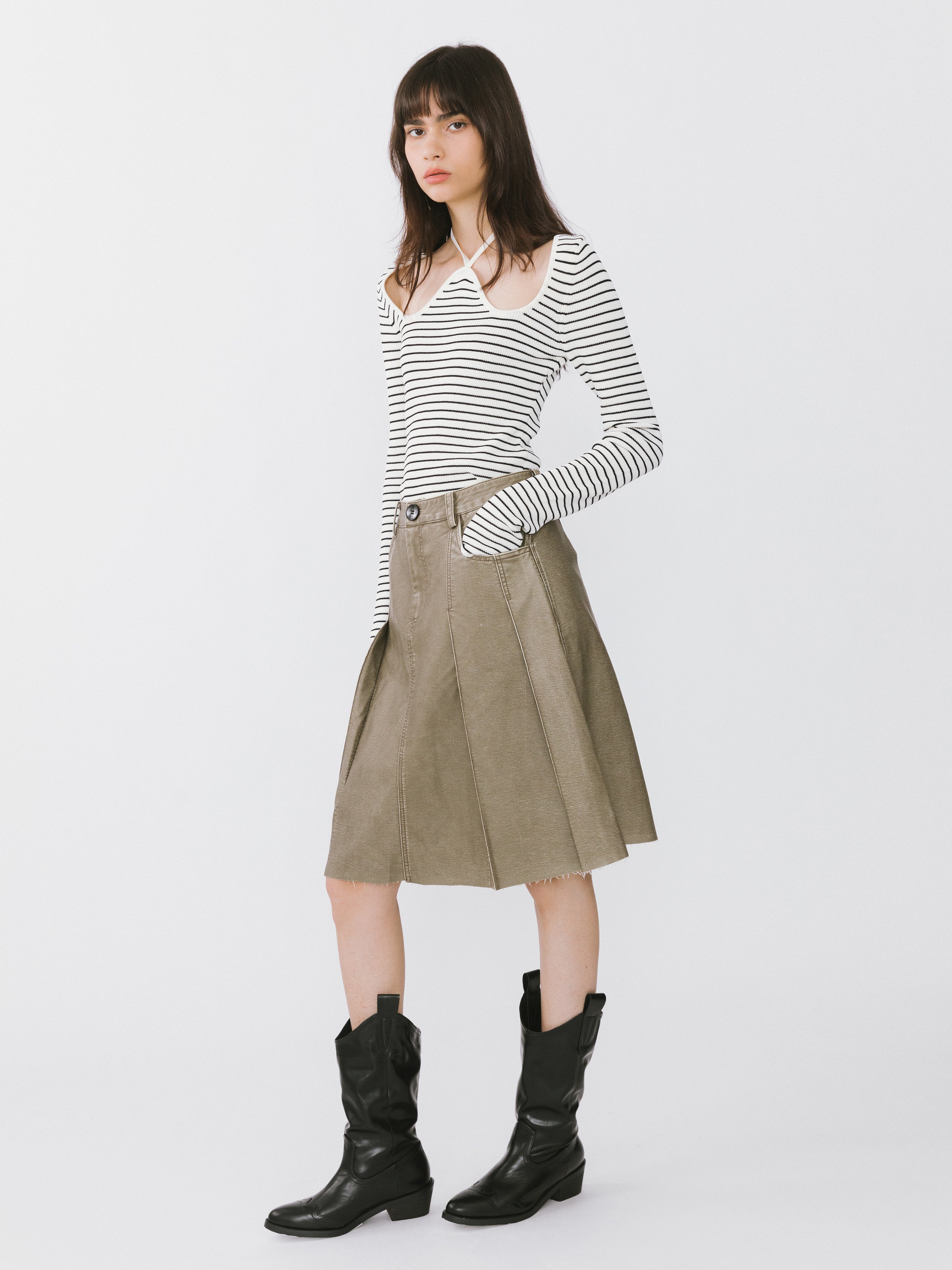 Raw Edge Pleated A-line Skirt-6
